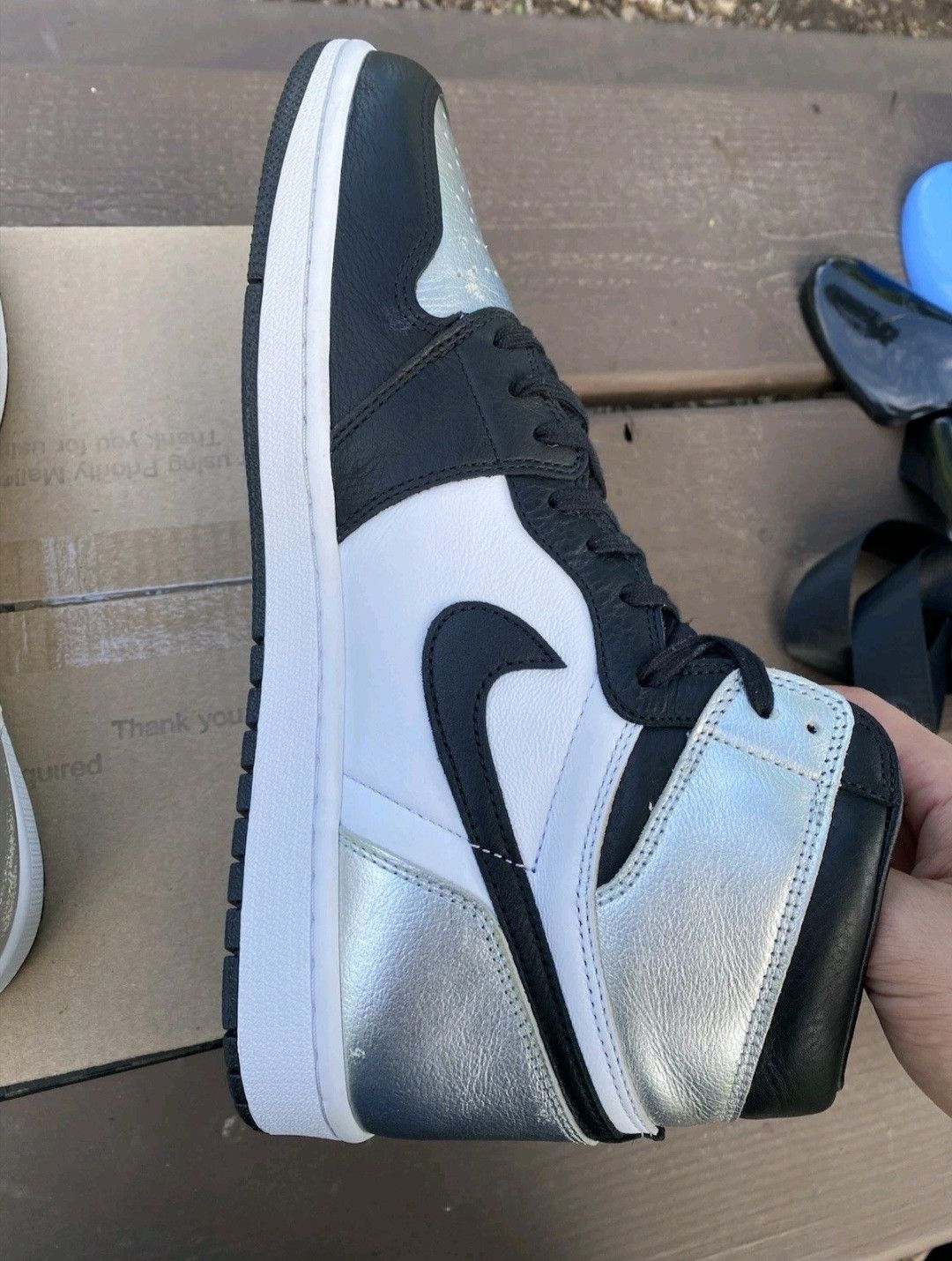 Jordan Brand Air Jordan Retro 1 High OG Silver Toe Size 14.5 W (13 Men) Size US 12 / IT 42 - 8 Thumbnail