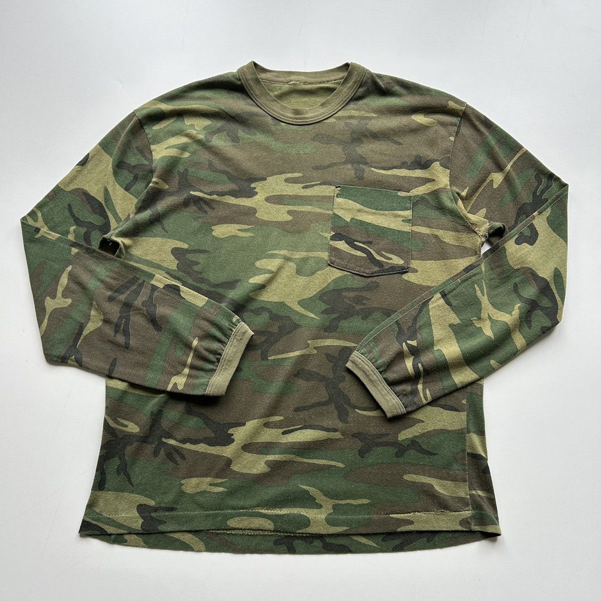 Vintage Chad Hatton's Swampy Camo Longsleeve Shirt (L) – Camoretro