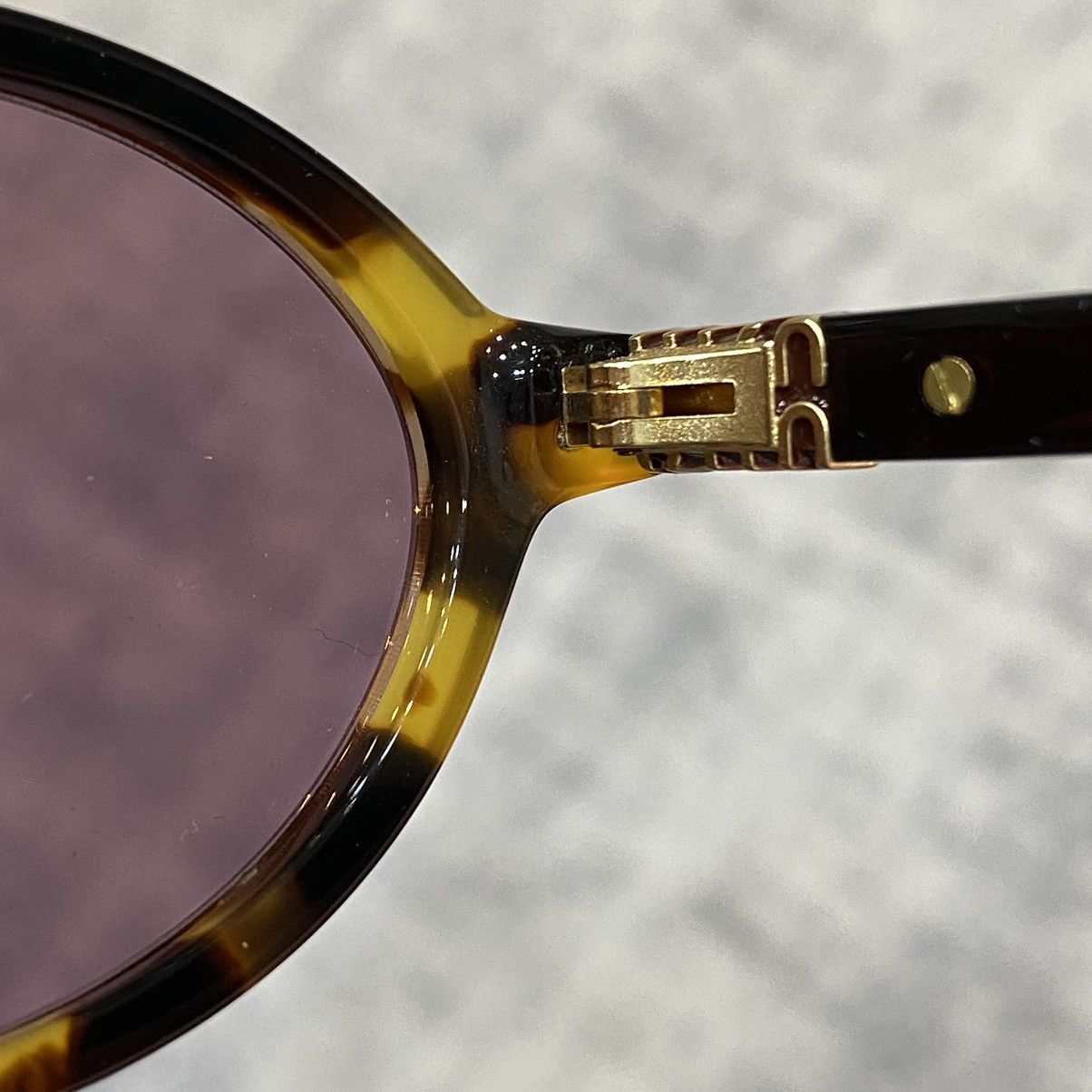 Miu Miu MIU MIU MU 04ZS VAU50D Eyewear HONEY Size ONE SIZE - 8 Thumbnail