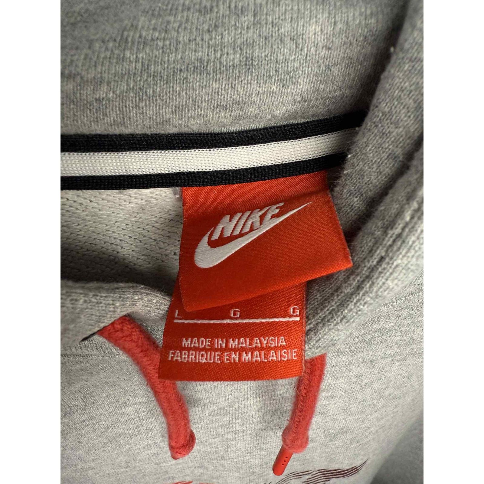 Nike Nike Swoosh Logo Long Sleeve Graphic Hoodie Gray Men's L Size US L / EU 52-54 / 3 - 5 Thumbnail