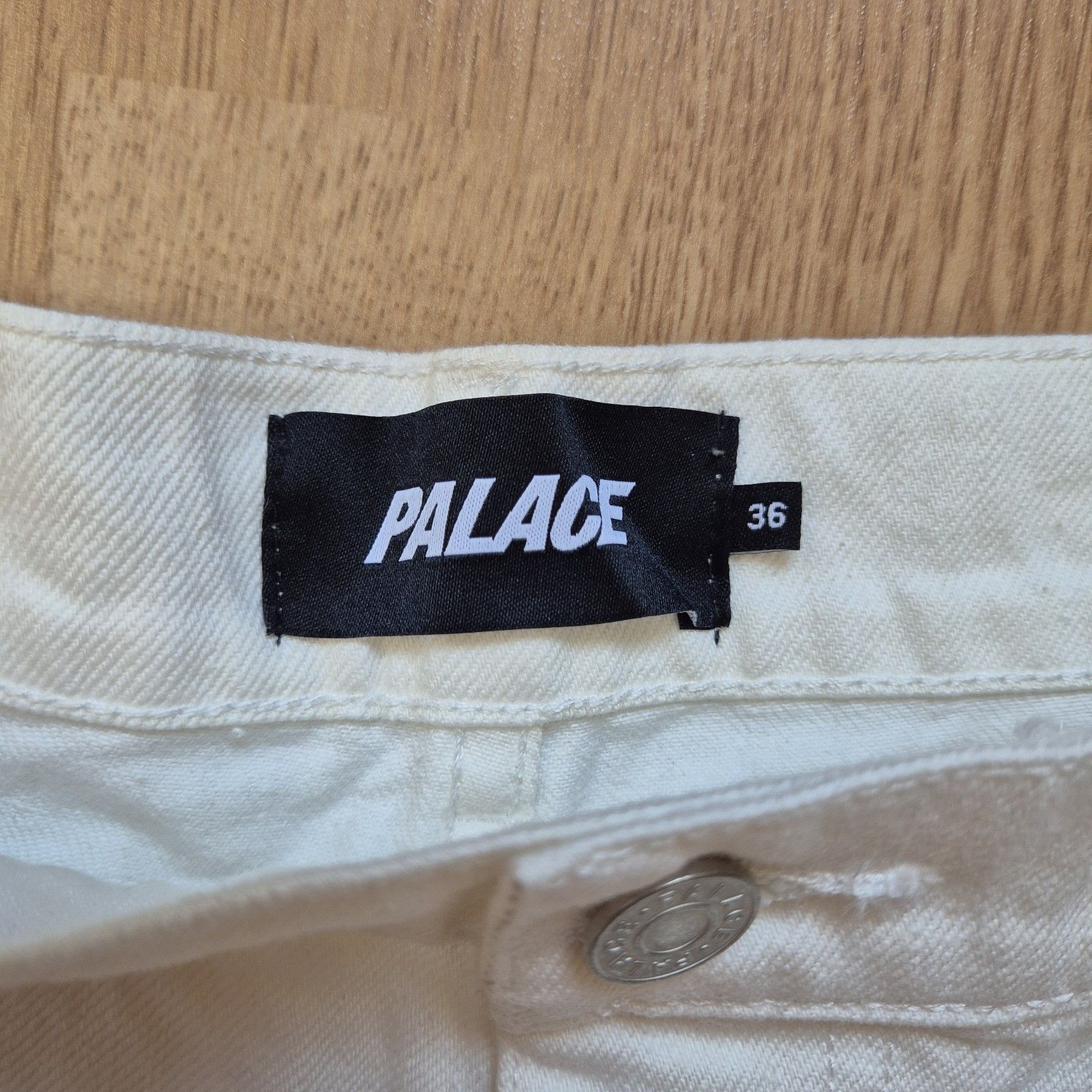 Palace Palace Chain Script Jean Whisper White 36 Brand New SS23 Size US 36 / EU 52 - 8 Thumbnail