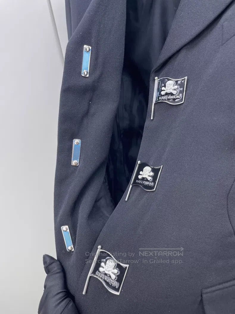 Louis Vuitton Louis Vuitton Black show style suit jacket Size US M / EU 48-50 / 2 - 5 Thumbnail
