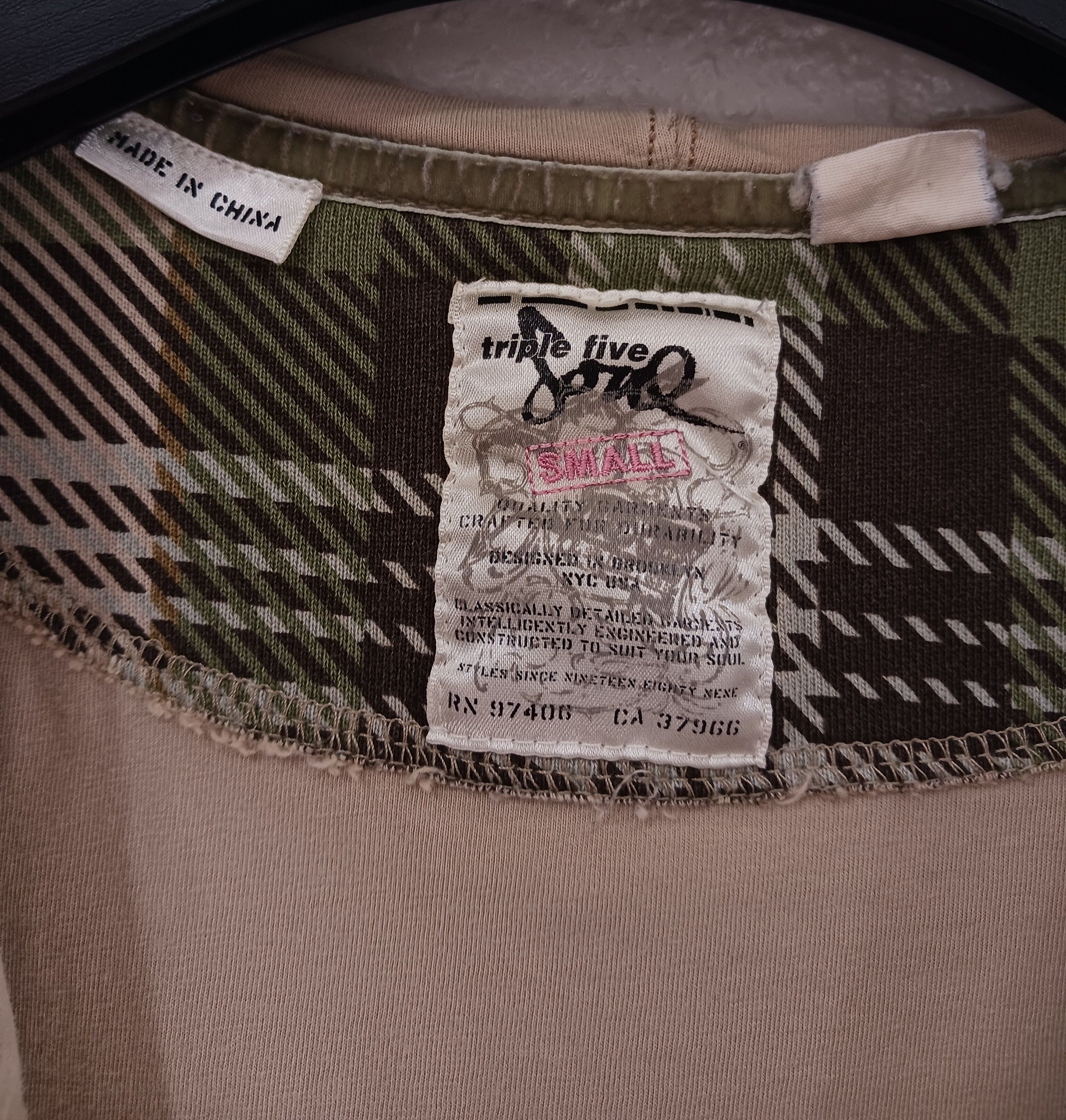 Triple 5 Soul × Vintage Triple 5 Soul Vintage 2000s Hook Closure Plaid Hooded Jacket Size S / US 4 / IT 40 - 3 Thumbnail