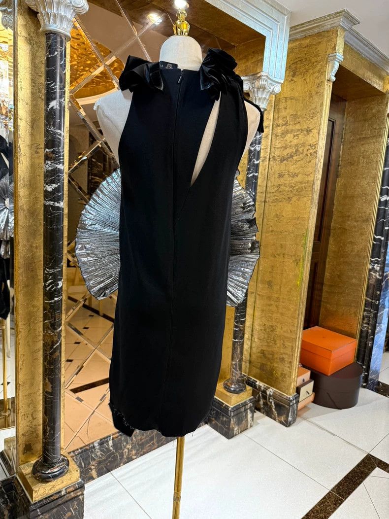Versace Versace Silver metallic three-dimensional dress Size M / US 6-8 / IT 42-44 - 4 Thumbnail