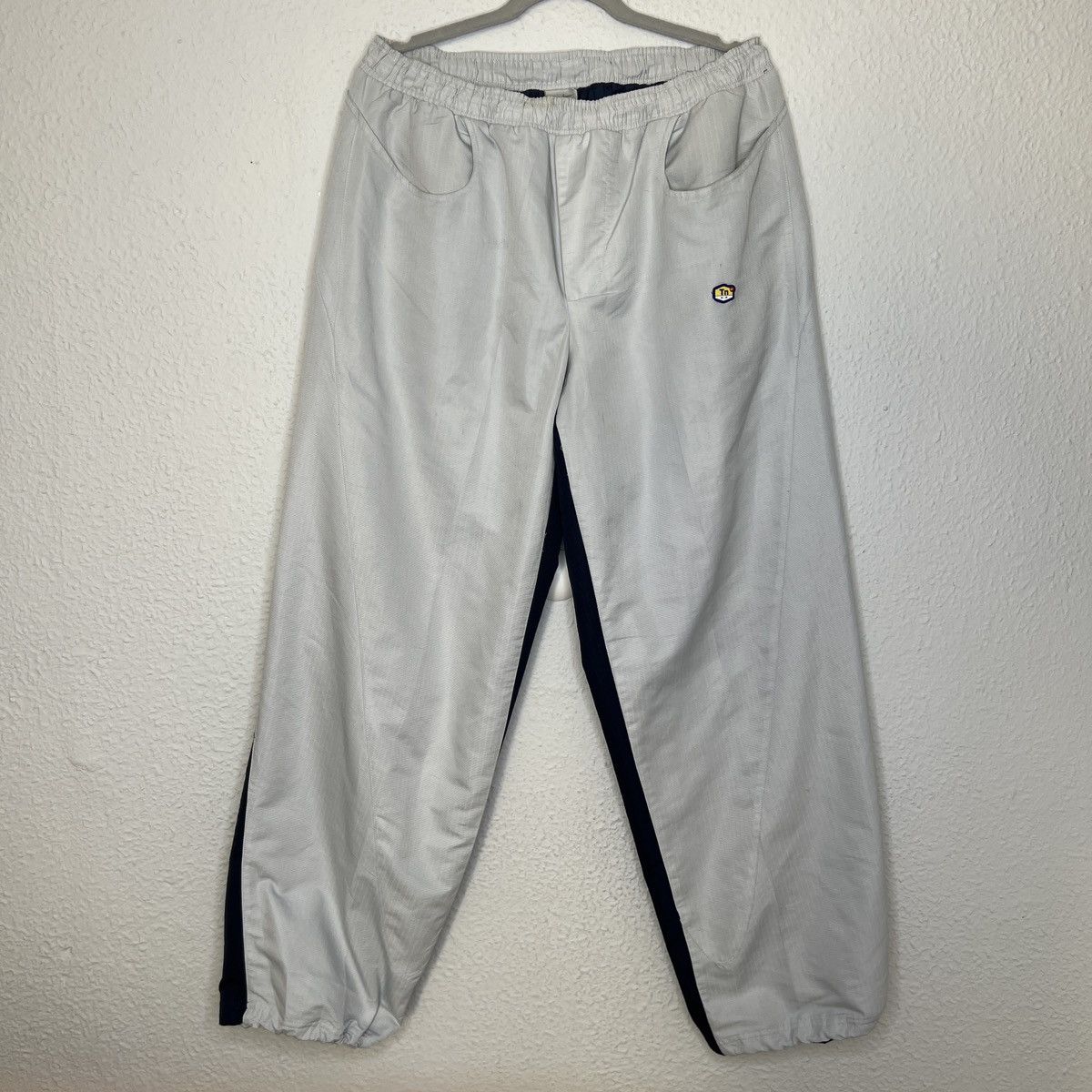Nike Nike Vintage Baggy Pants TN Air Swoosh Grey Retro Drill Rare Size US 36 / EU 52 - 1 Thumbnail