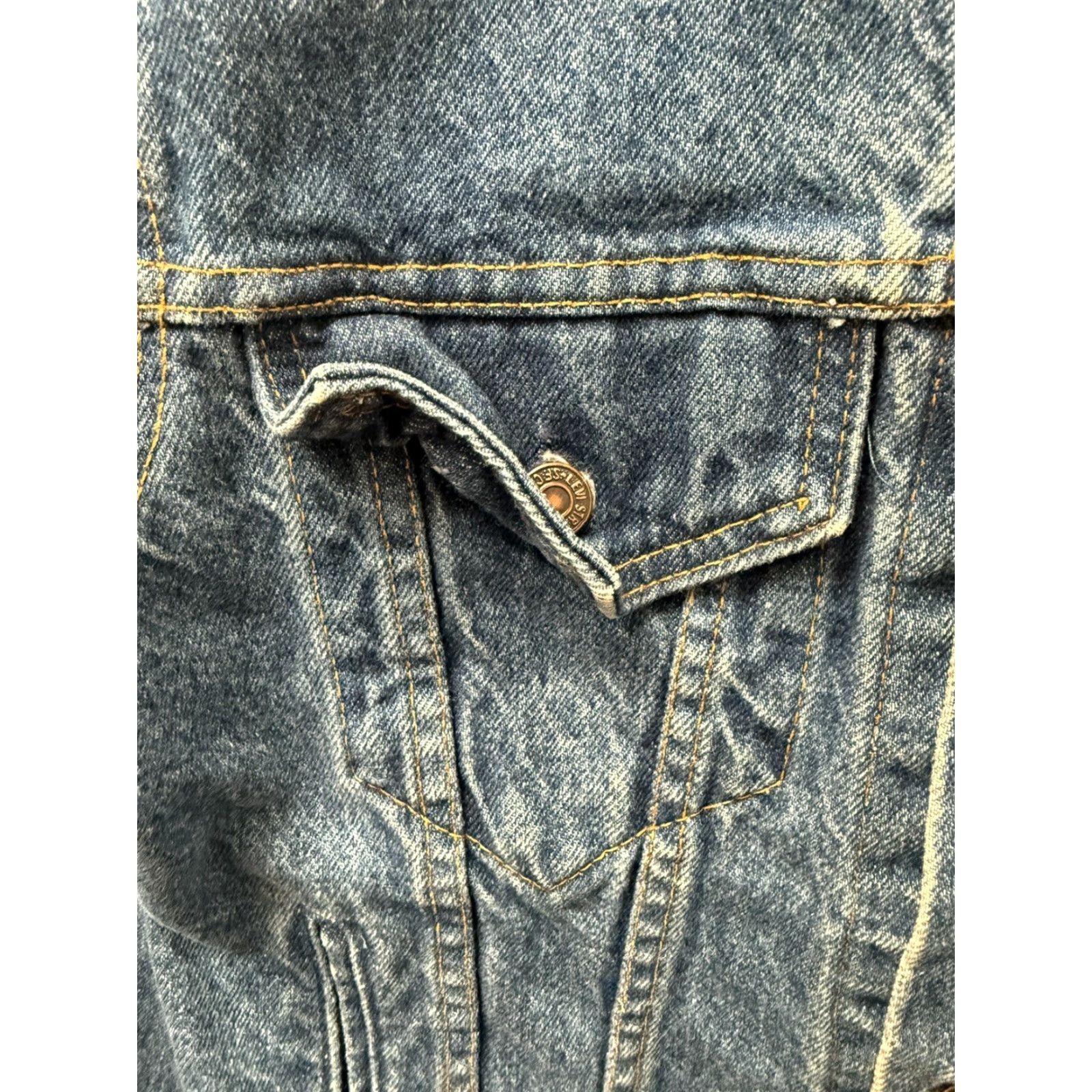Levi's VINTAGE Levi’s Denim Trucker Jacket Coat 38R USA 80s Blue Cotton Outdoor Outerwear Mens Womens Size US XXS / EU 40 - 7 Thumbnail
