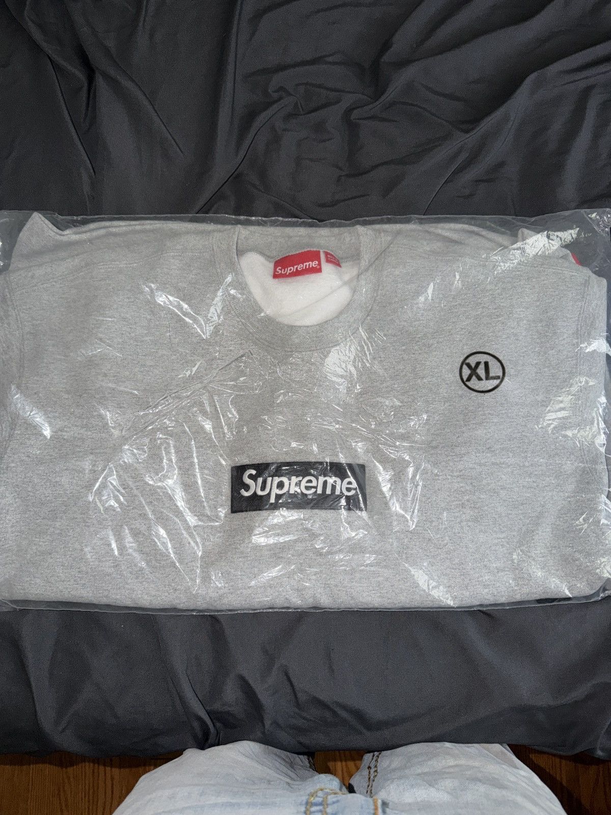 Supreme Supreme Box Logo Crewneck FW22 Size US XL / EU 56 / 4 - 5 Thumbnail