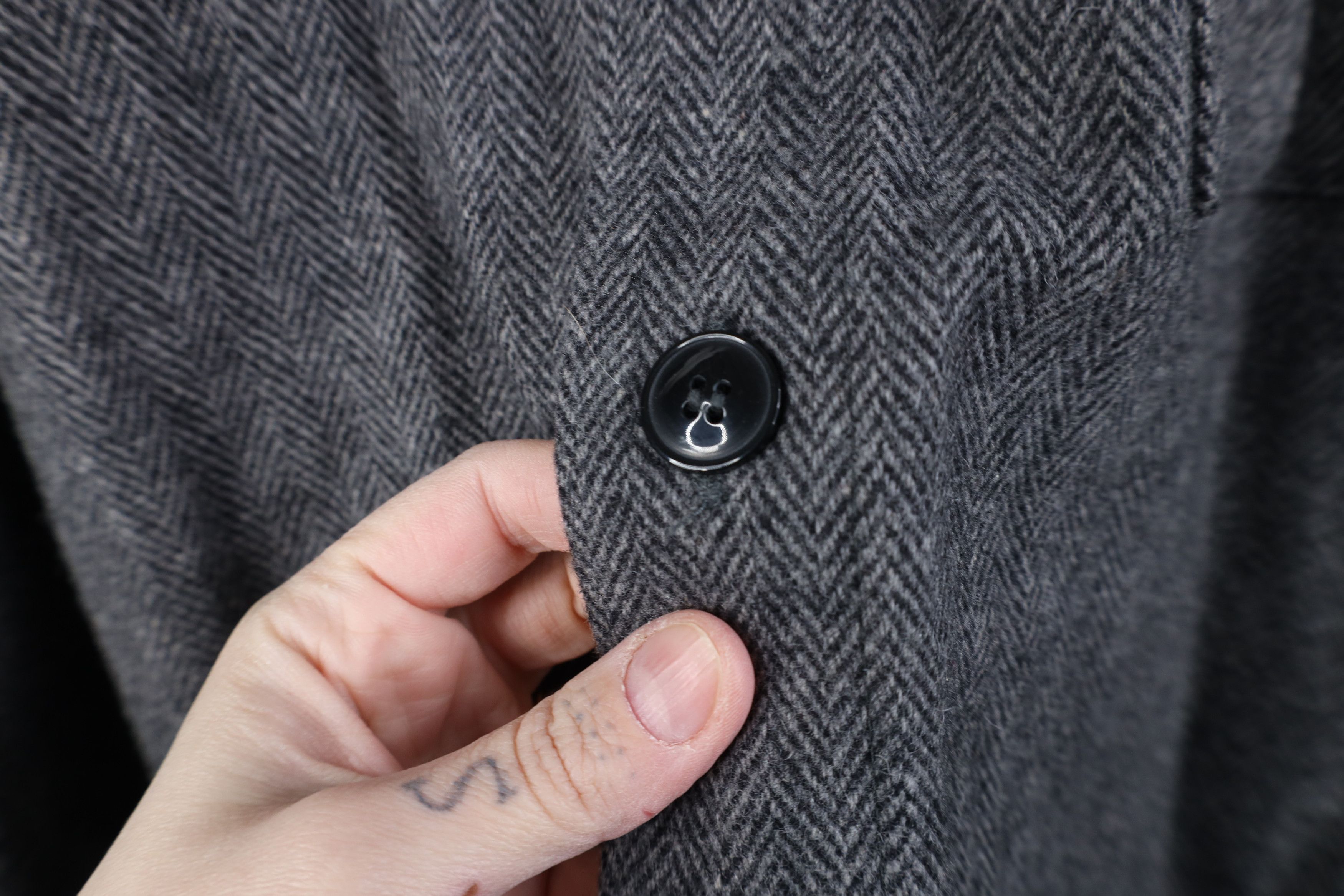 Vintage Vintage 90s Streetwear Herringbone Chore Barn Shirt Jacket Size US L / EU 52-54 / 3 - 5 Thumbnail
