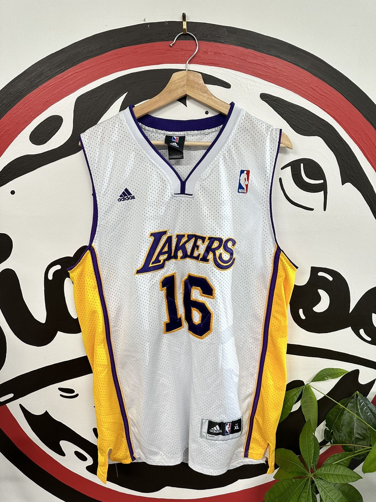 Vintage Y2K 00s Adidas Pau Gasol Lakers NBA Jersey