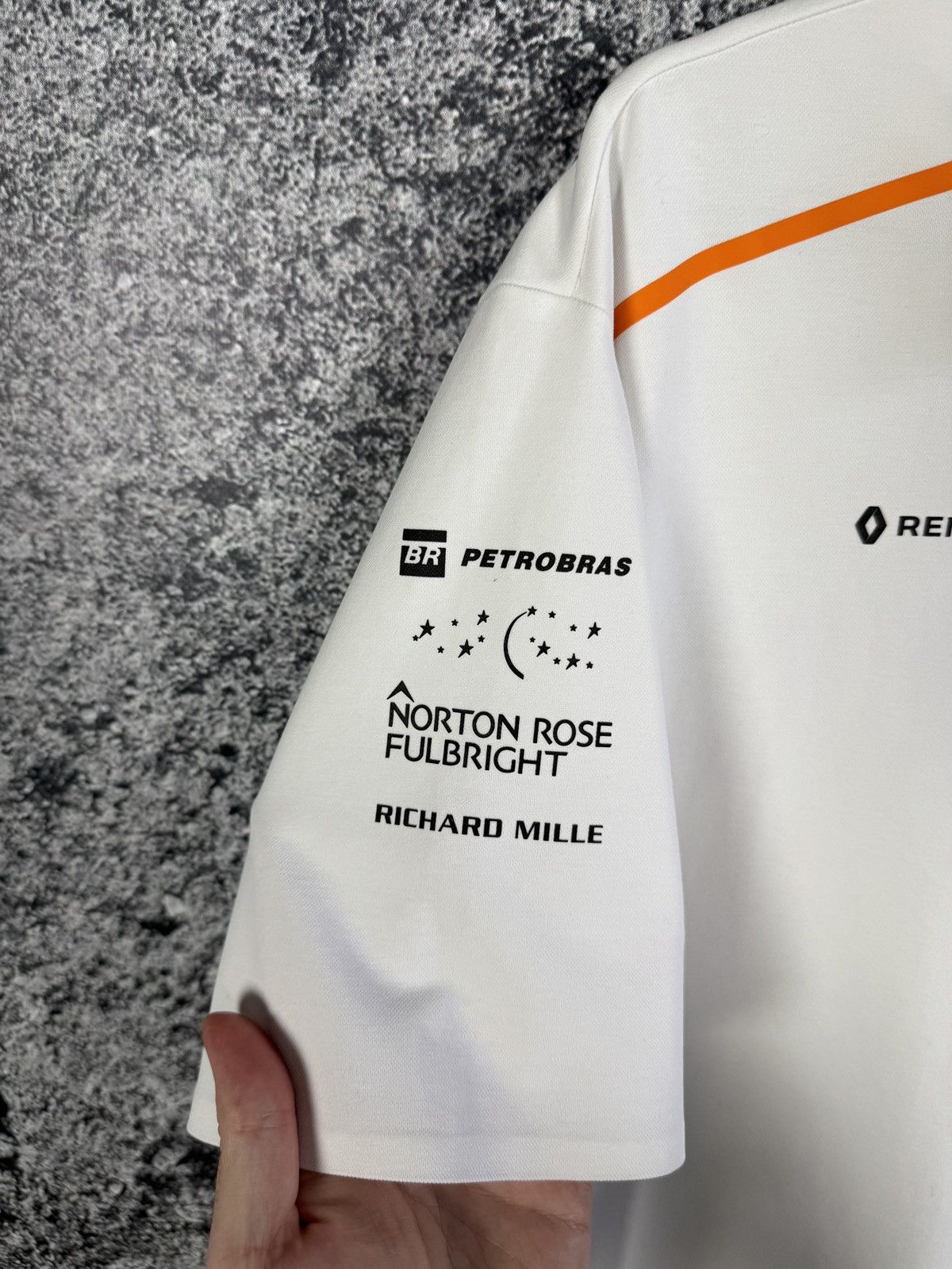 Formula 1 Formula 1 McLaren Racing Polo Shirt F1 Renault Size L-XL Size US L / EU 52-54 / 3 - 6 Thumbnail