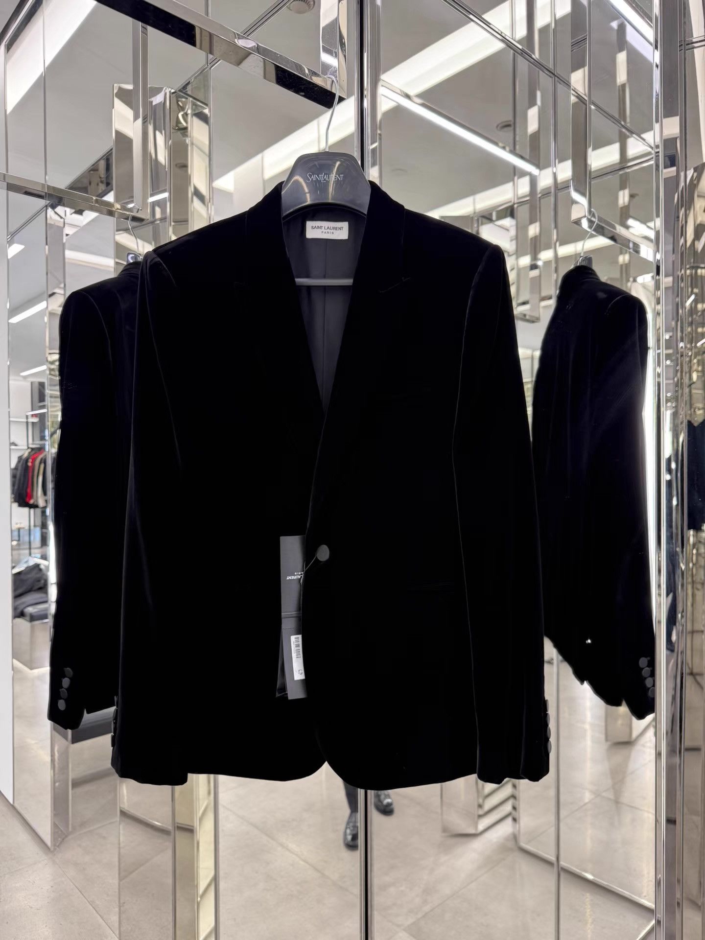 Saint Laurent Paris Saint Laurent Men's 23FW Velvet Blazer Ｑ23 Size 50R - 1 Thumbnail
