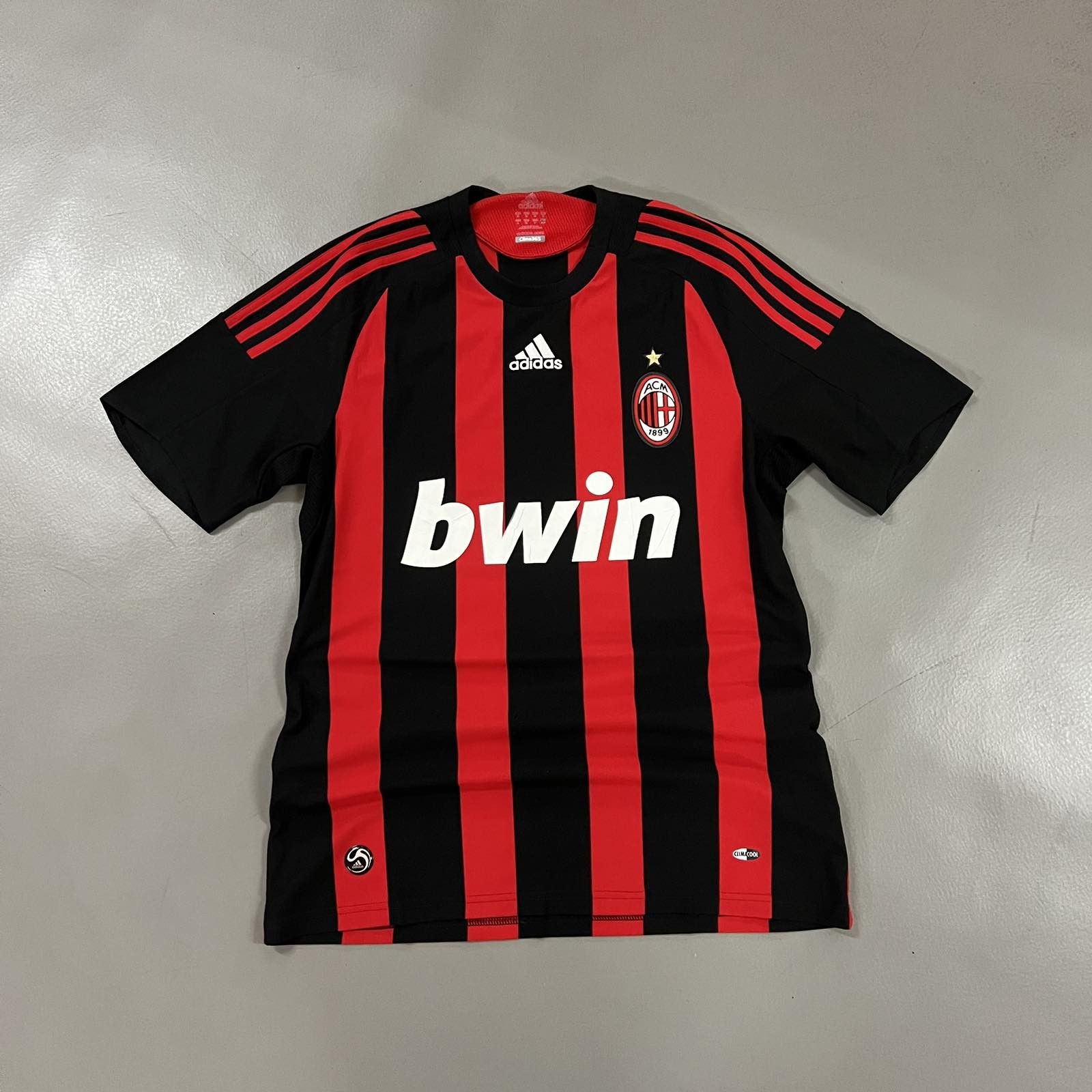 Adidas × Vintage Vintage Adidas AC Milan Soccer Jersey Home 2008 Sz S Size US S / EU 44-46 / 1 - 1 Thumbnail