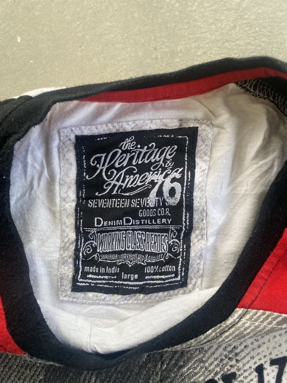 Vintage HERITAGE AMERICA Y2K DISTILLED DENIM TEE Size US L / EU 52-54 / 3 - 4 Thumbnail