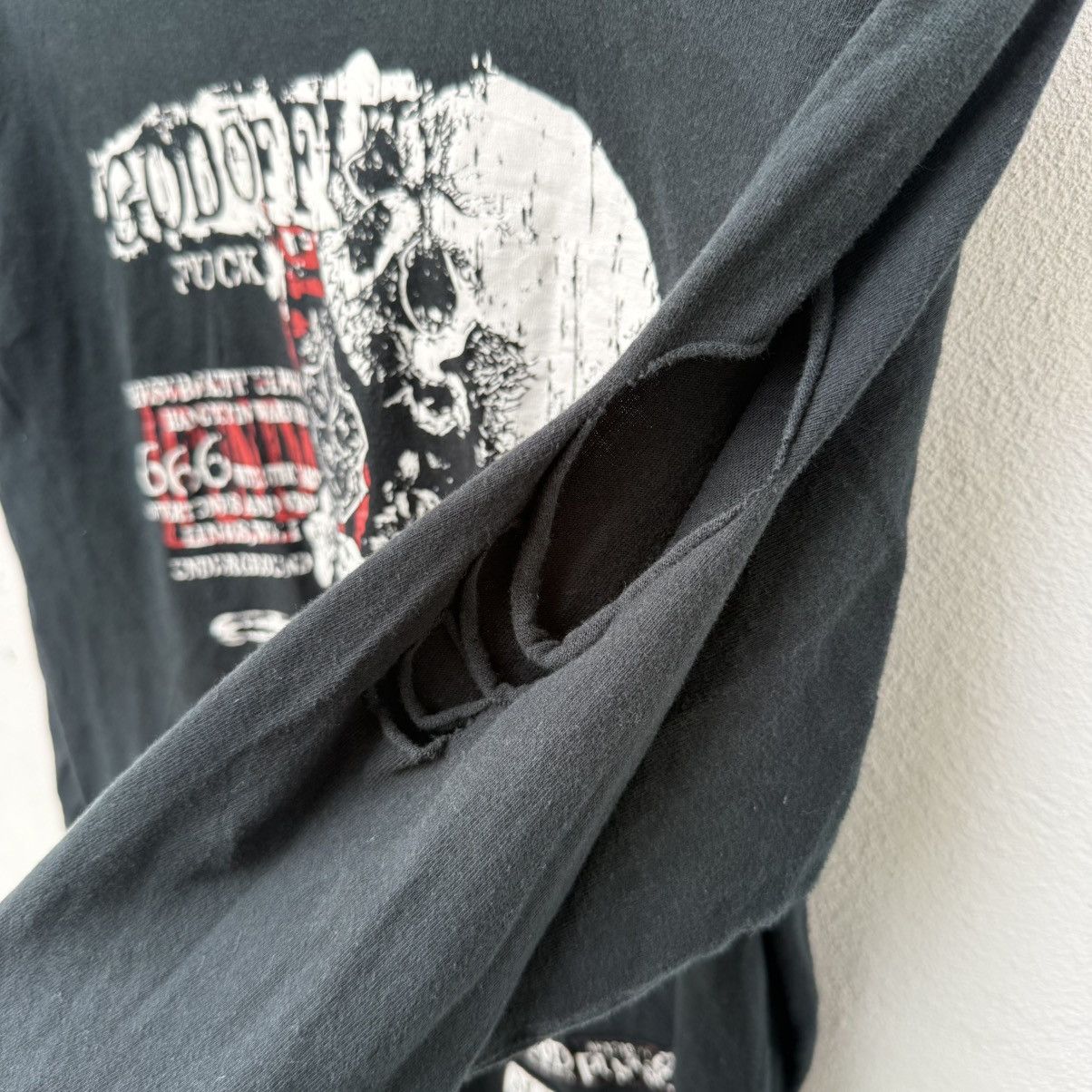 Seditionaries Vintage Mad Punk Gothic Cross Bondage Longsleeve Shirt Size US L / EU 52-54 / 3 - 8 Thumbnail