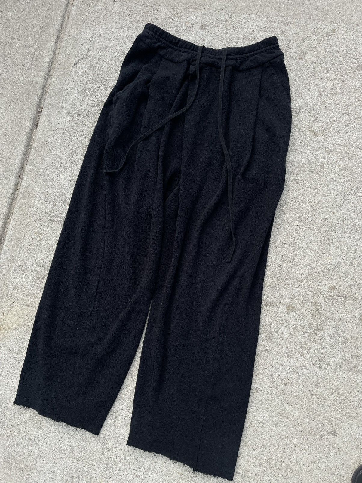Julius Julius ss17 ‘knives’ asymmetrical sweatpants Size US 32 / EU 48 - 9 Thumbnail