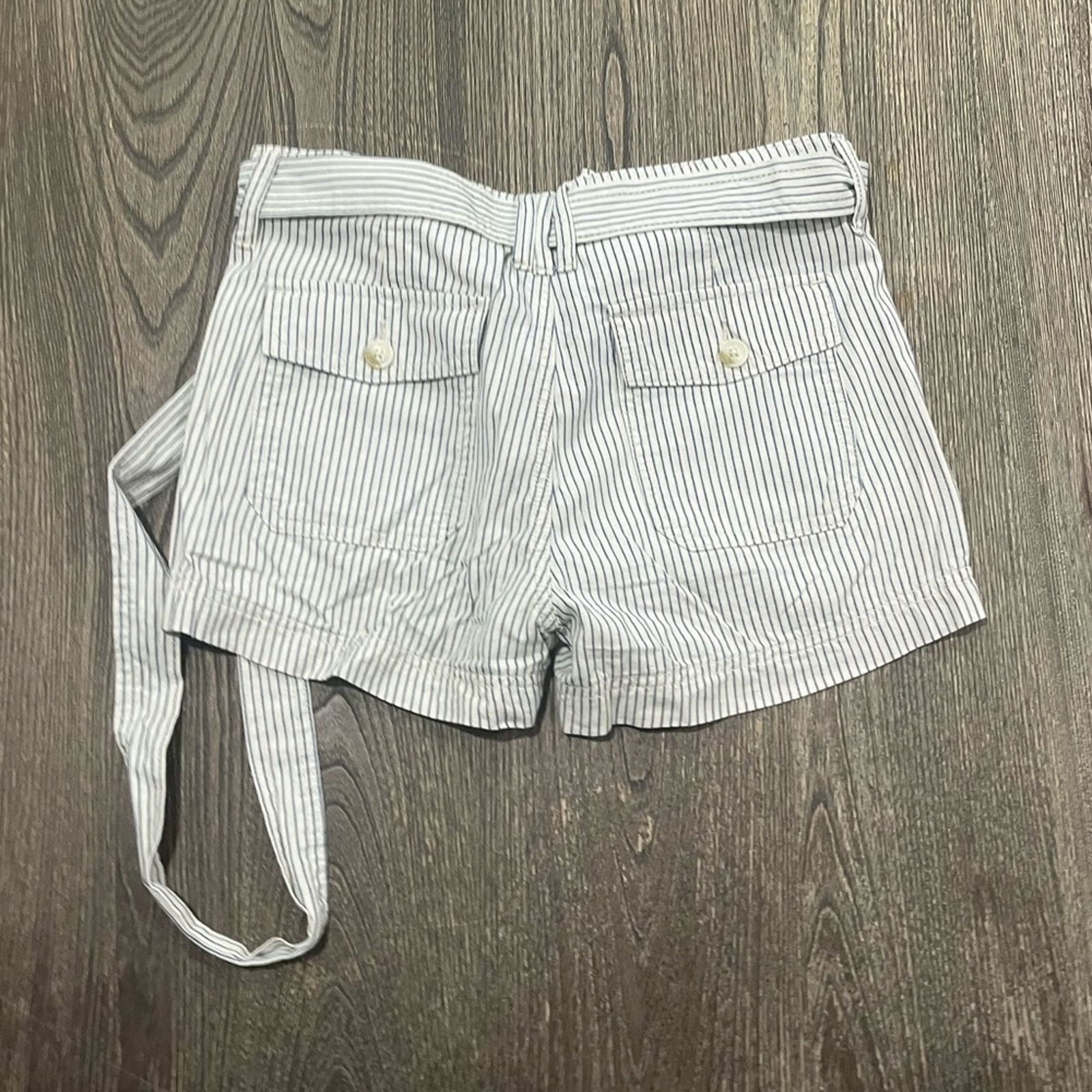 American Eagle Outfitters NWOT American Eagle Shorts High Rise Belted Cotton Stripes Size 26" / US 2 / IT 38 - 5 Thumbnail