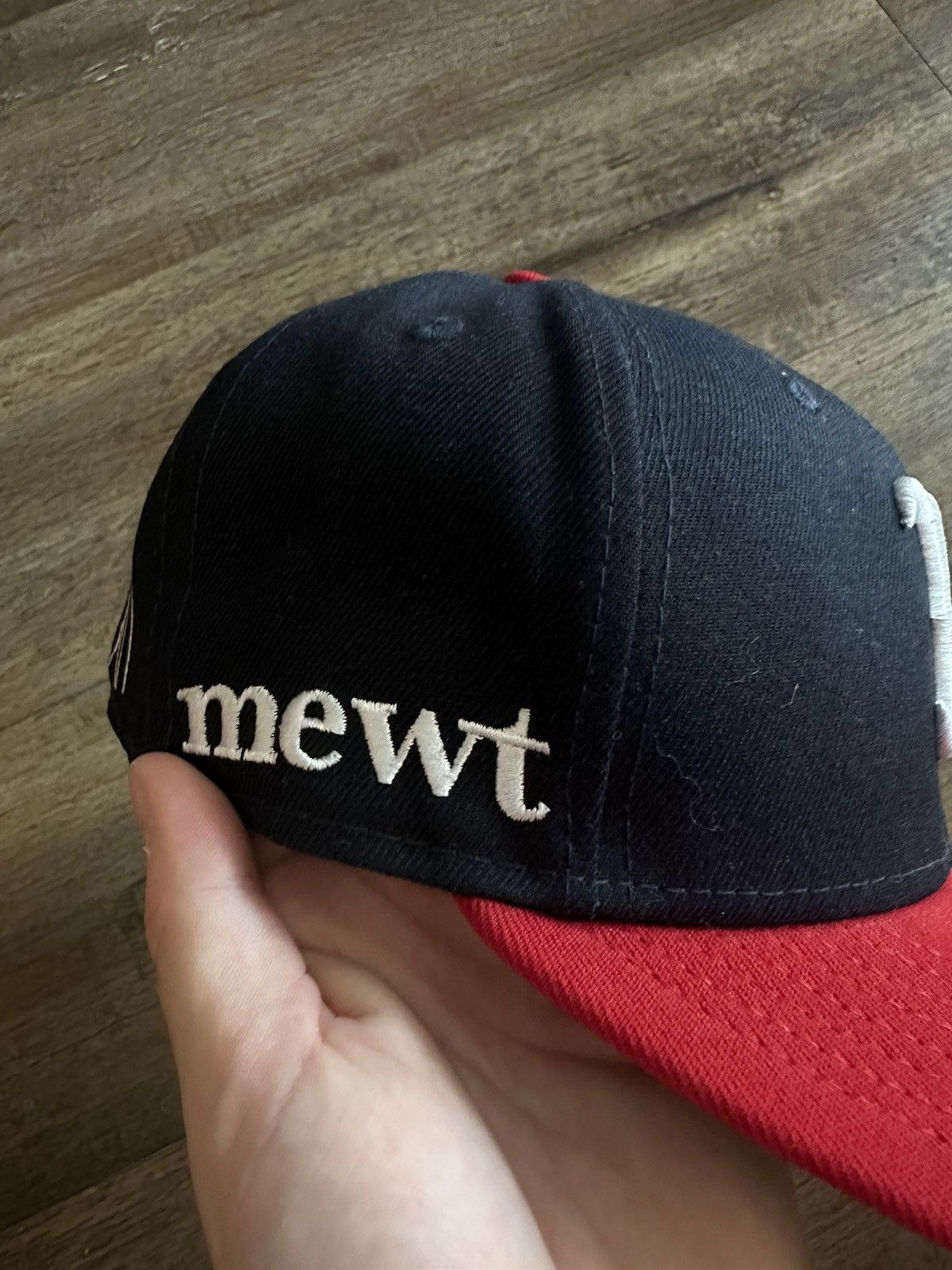 New Era × mewt Mewt X New Era Fitted Navy/Red Size ONE SIZE - 3 Thumbnail