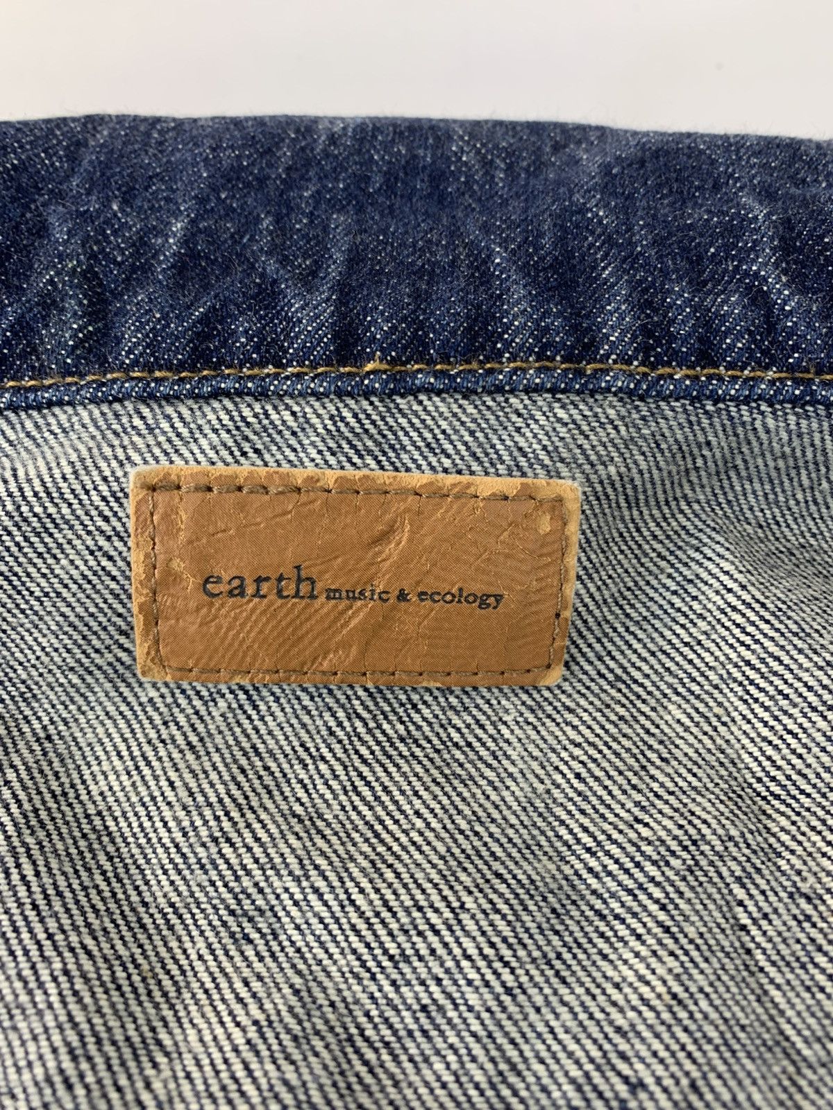 Japanese Brand Earth Music Indigo Denim Jacket Double Pocket Western Size L / US 10 / IT 46 - 8 Thumbnail