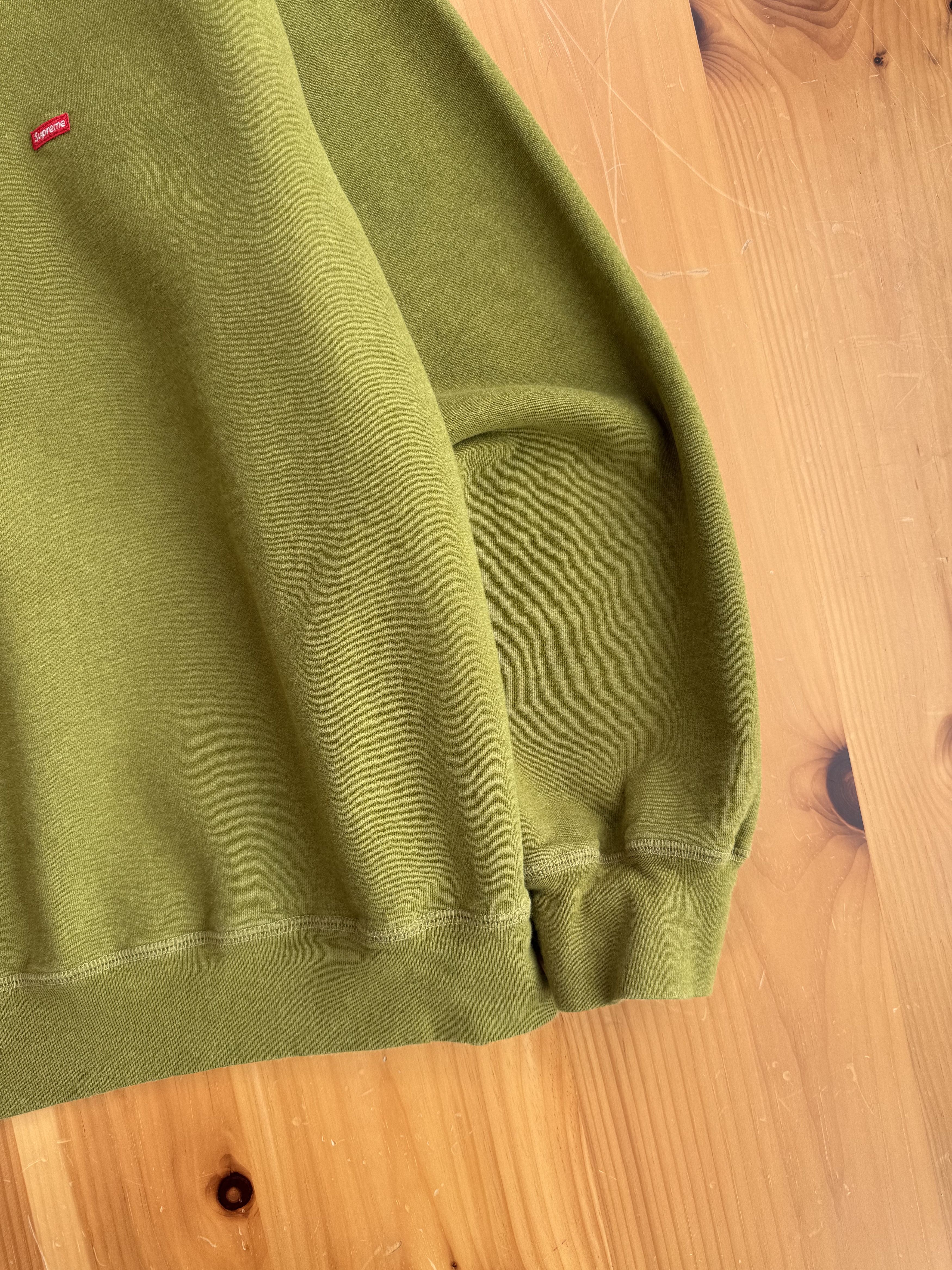 Supreme Supreme Small Box Logo Crewneck Sweatshirt Size US L / EU 52-54 / 3 - 3 Thumbnail