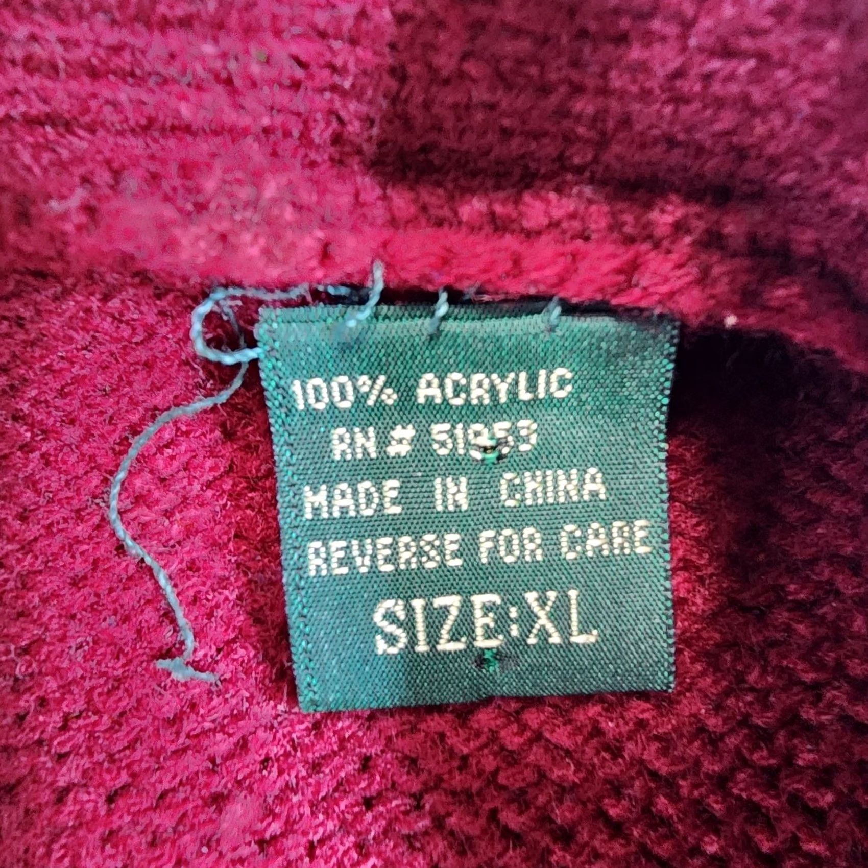 Vintage VINTAGE Mens Cable Knit Sweater Vest XL Burgundy Sleeveless Cardigan Pockets Preppy Cable-Knit V-Neck Mens 90s Preppy Style Size US XL / EU 56 / 4 - 3 Thumbnail