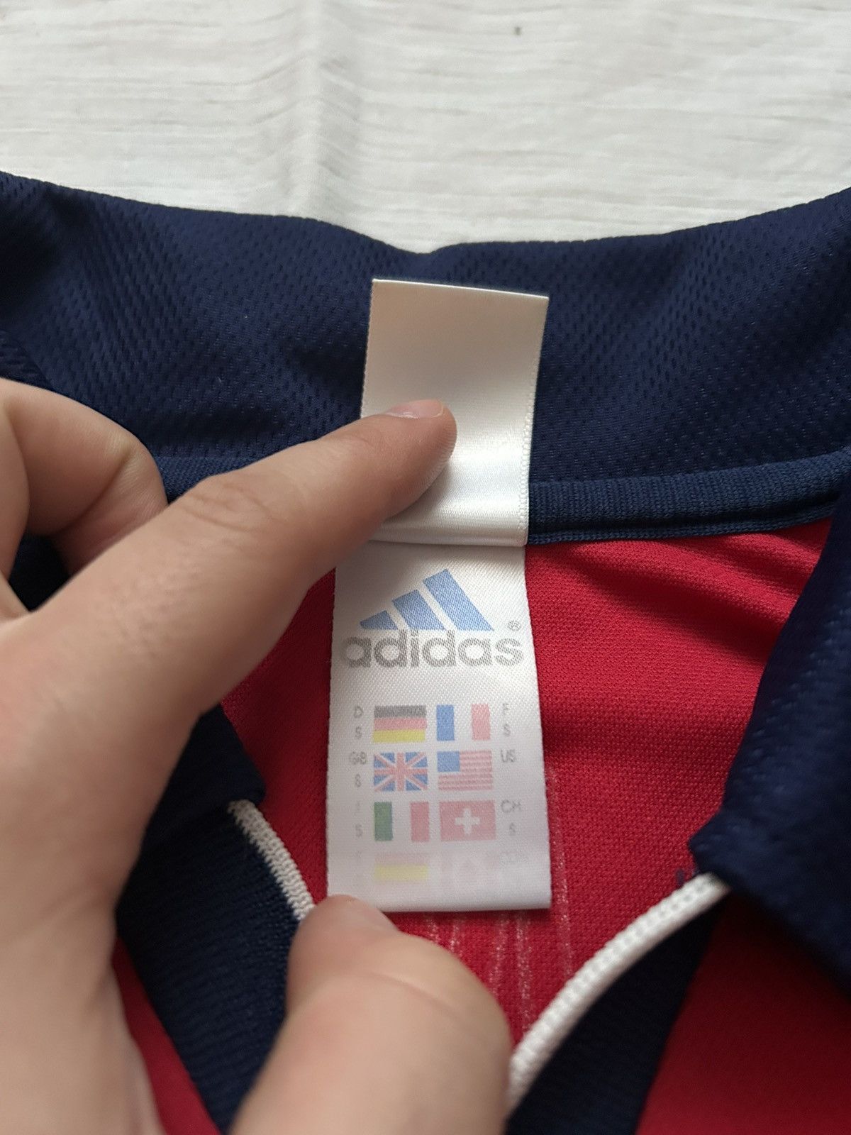 Adidas Bayern Munchen 1999 home signatures Size US S / EU 44-46 / 1 - 5 Thumbnail