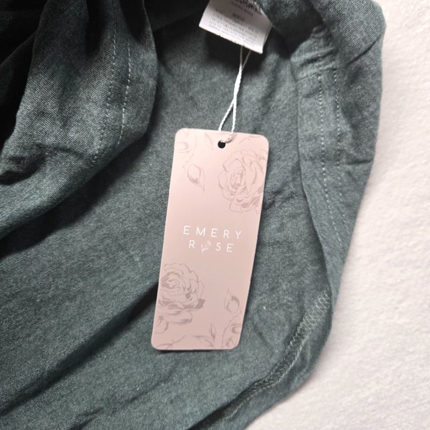 Vintage VINTAGE Emery Rose Shirt Adult Women 4XL Green Solid Sleeveless Tank Pullover Crew Neck Rose Theme Womens Size XXL / US 16-18 / IT 52-54 - 2 Thumbnail