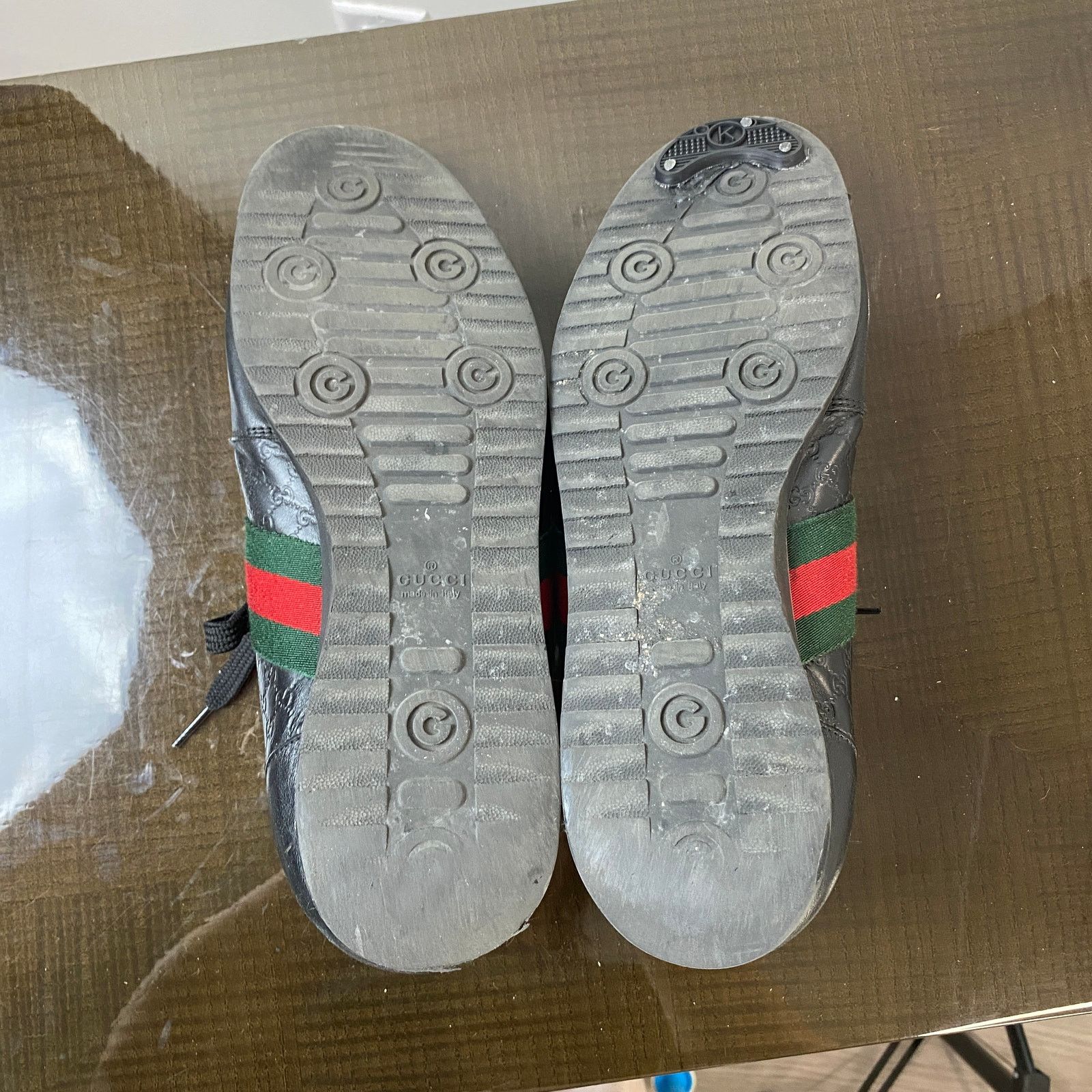 Gucci Monogram Leather Low Trainers Sneakers Men's 9