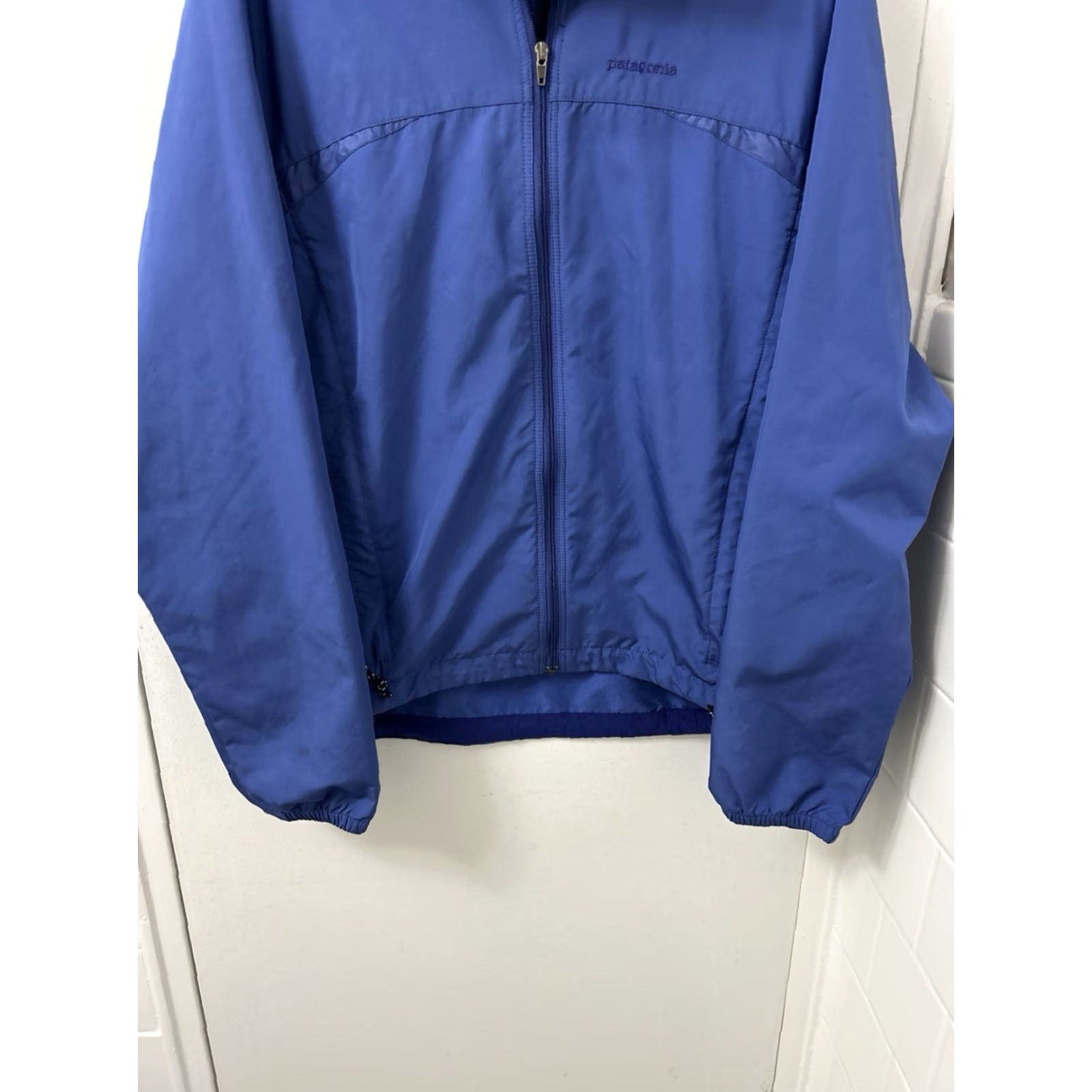 Patagonia Patagonia Jacket Mens Sz S Blue Full Zip Lightweight Windbreaker Pockets L/S Size US S / EU 44-46 / 1 - 3 Thumbnail