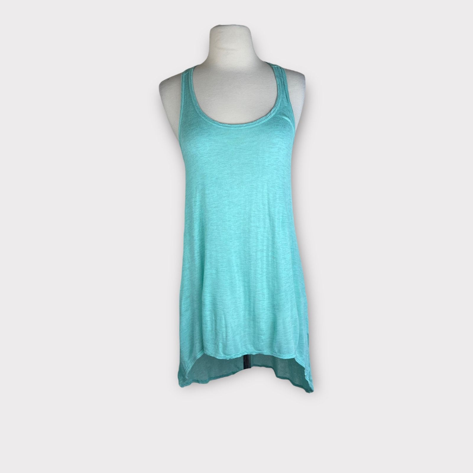 Nordstrom Soprano | Aqua Hi-low Jersey Front Knit Back Tank Top Size M / US 6-8 / IT 42-44 - 1 Thumbnail