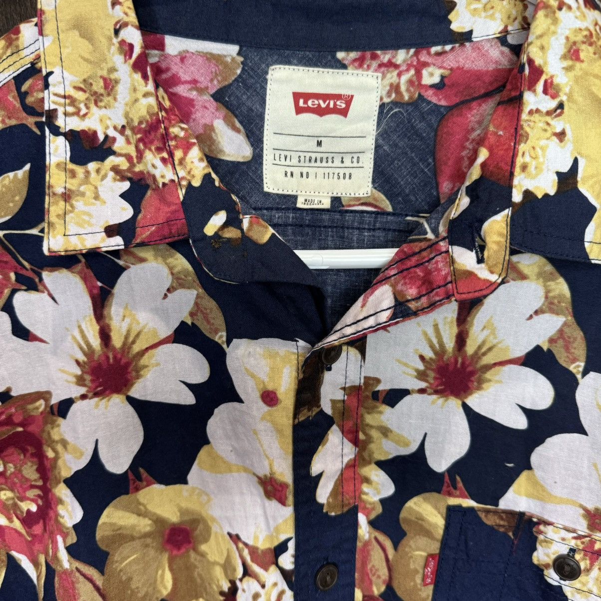 Levi's Levi’s Men’s Button Up Cubano Shirt Size US M / EU 48-50 / 2 - 2 Thumbnail