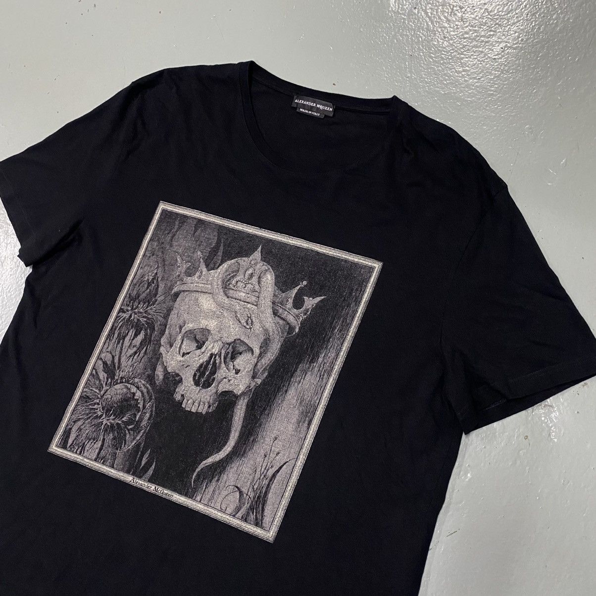 Alexander McQueen × Online Ceramics Alexander Mcqueen Placement Crown Skull Tee Vintage Archive Size US XXL / EU 58 / 5 - 1 Thumbnail