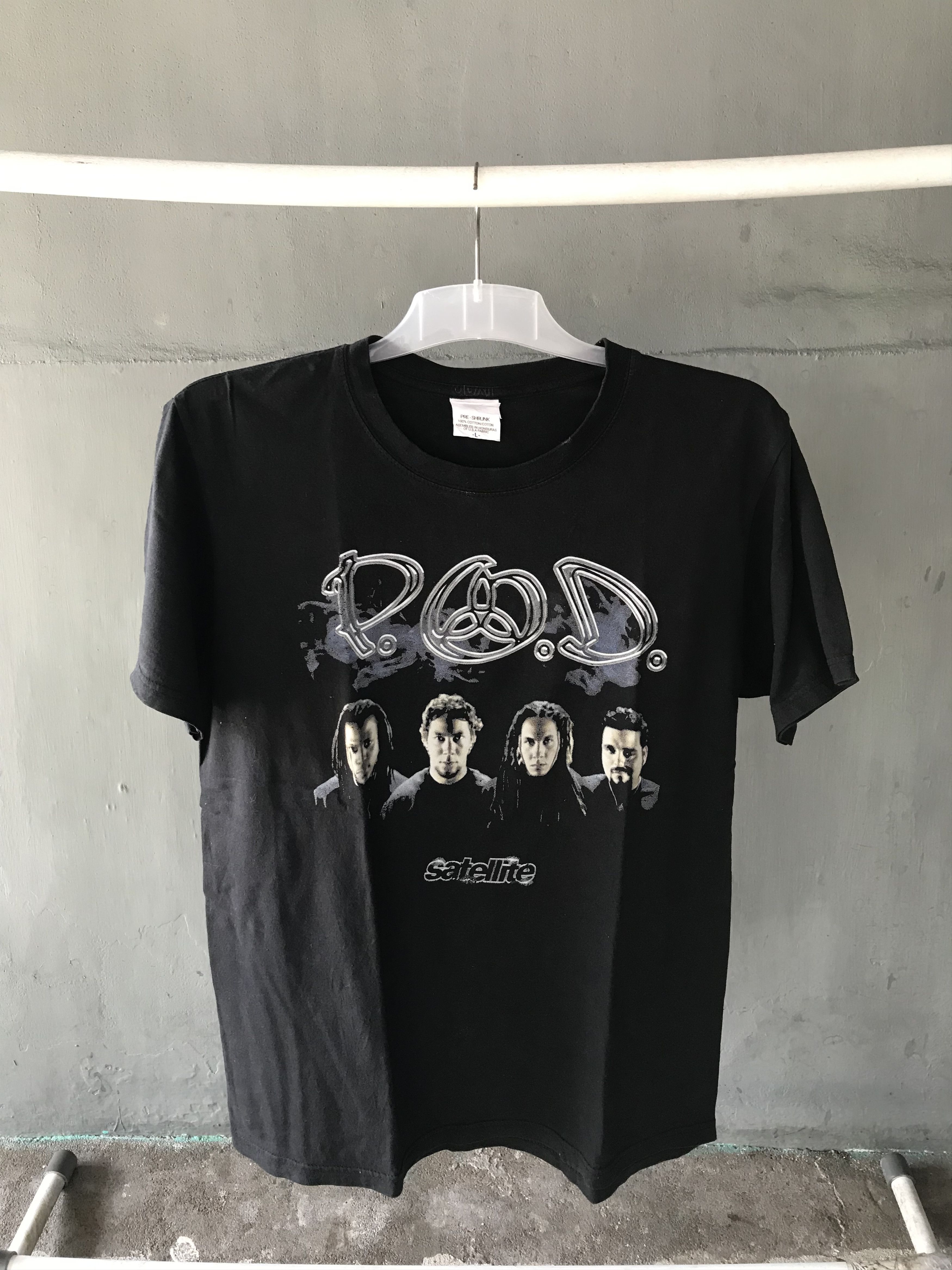 Band Tees P.O.D album Satellite Tour 2018 Size US L / EU 52-54 / 3 - 1 Thumbnail