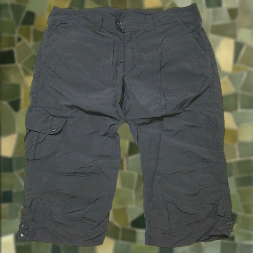 Helly Hansen Helly Hansen Grey Hike Travel Outdoor Cropped Cargo Pant Women Size 34 Size 24" / US 00 / IT 34 - 1 Thumbnail