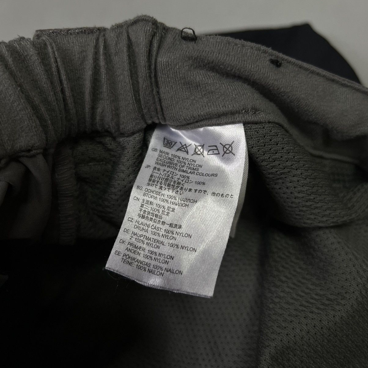 Montane Montane Outdoor Trekking Pants y2k gorpcore men’s Size US 36 / EU 52 - 10 Thumbnail