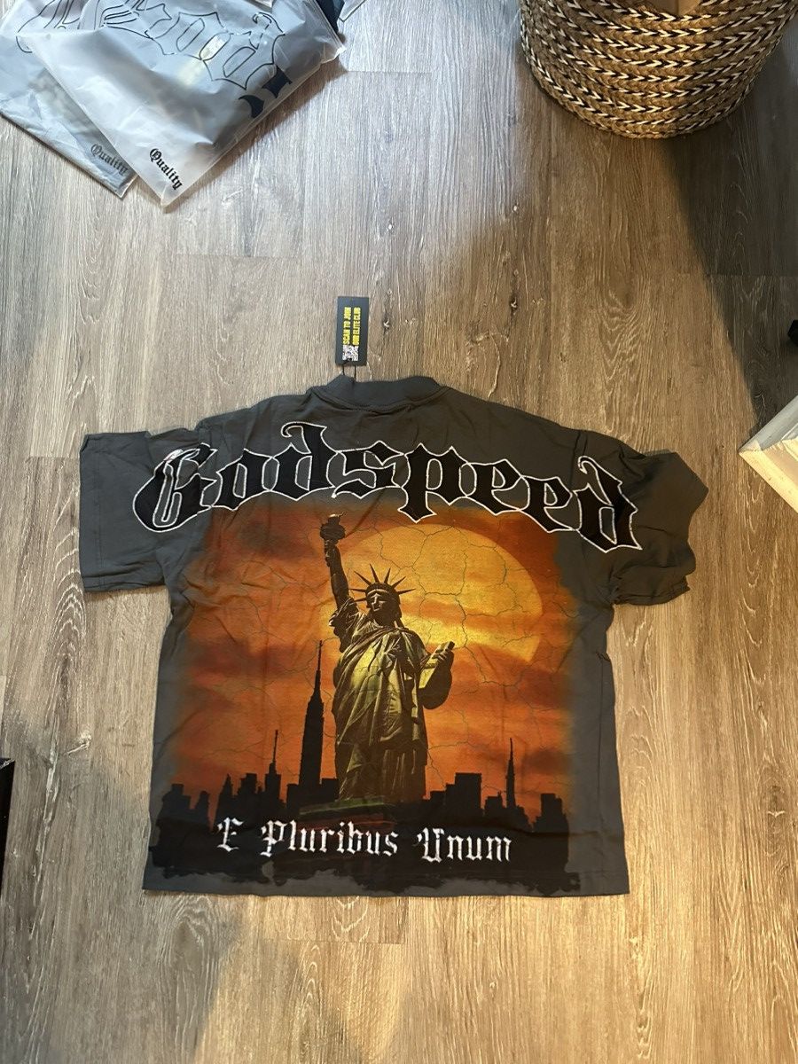 Godspeed Godspeed red day liberty t shirt new medium Size US M / EU 48-50 / 2 - 2 Thumbnail