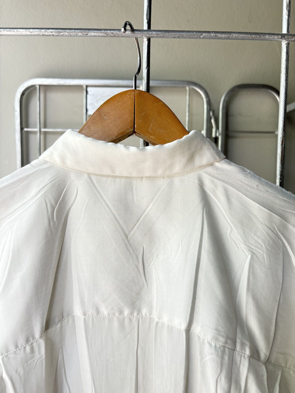 Issey Miyake Issey Miyake pleated white shirt Size M / US 6-8 / IT 42-44 - 16 Thumbnail