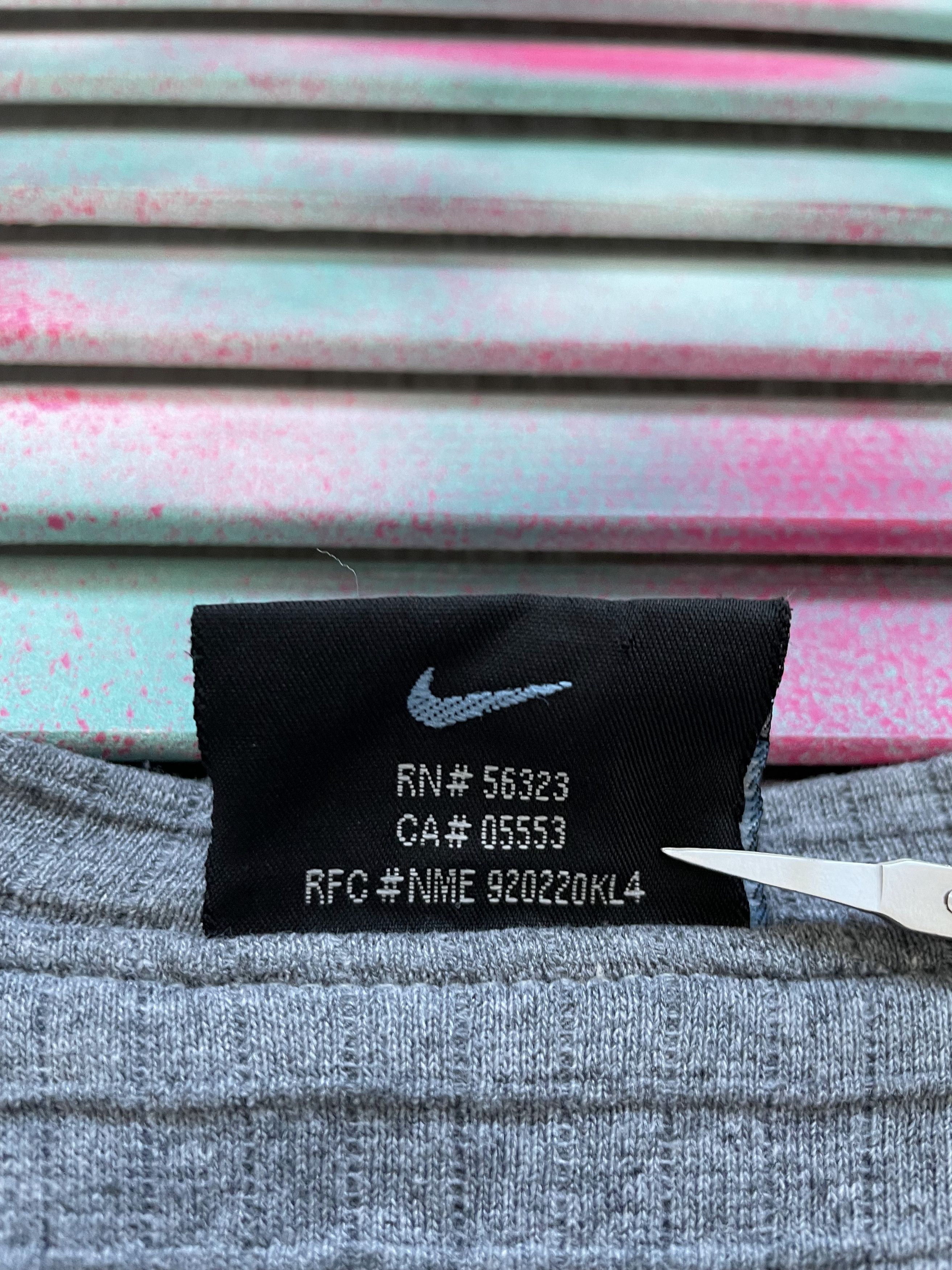 Nike Vintage 90s Nike Sweatshirt Mini Swoosh Drill V Neck Size US L / EU 52-54 / 3 - 3 Thumbnail