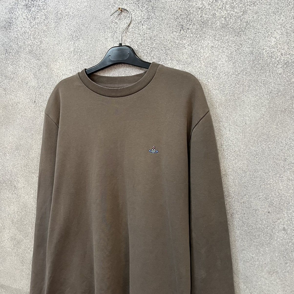 Vivienne Westwood Vintage Vivienne Westwood Sweatshirt Orb Logo Basic Pullover Size US M / EU 48-50 / 2 - 2 Thumbnail