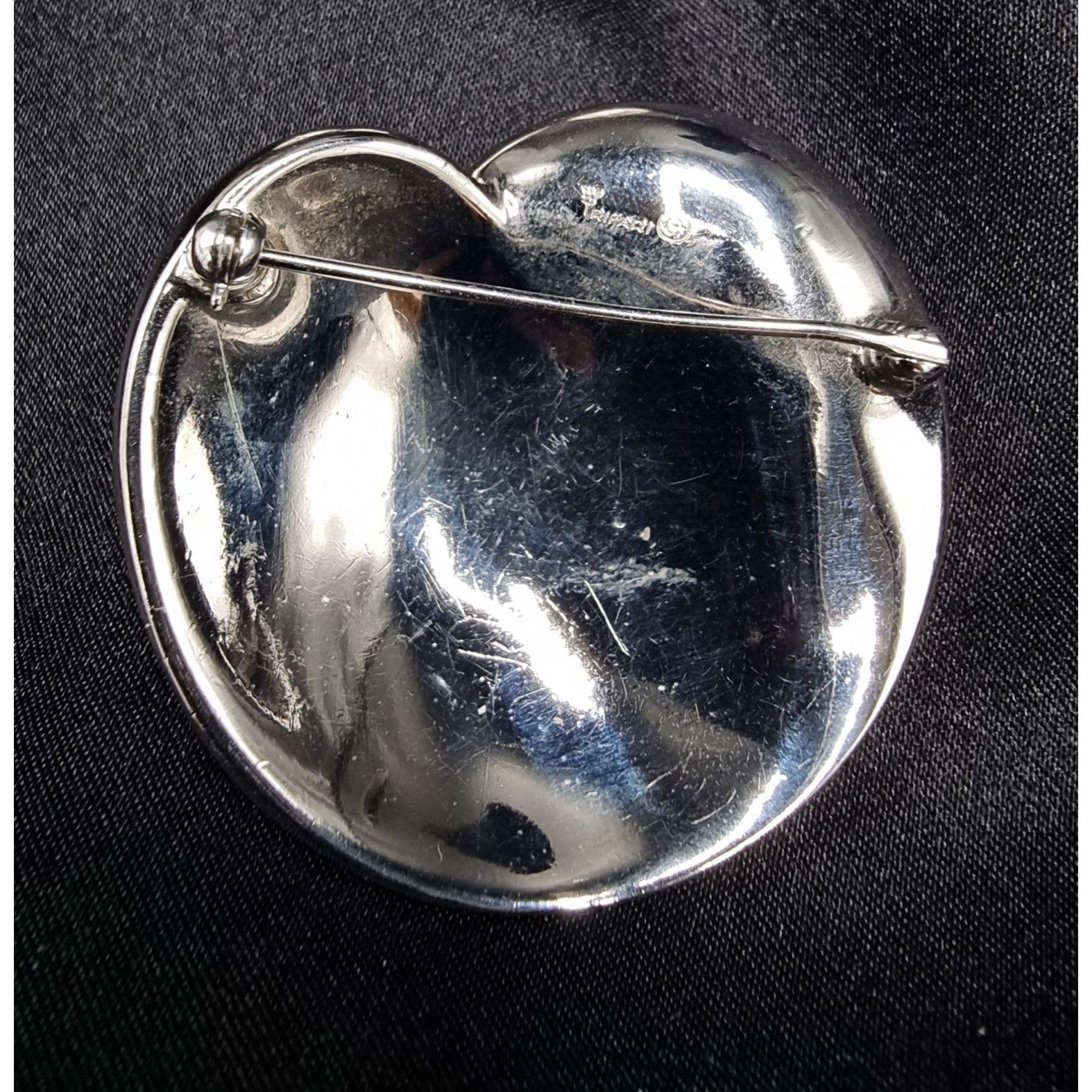 Vintage Vintage Crown Trifari 1960s Brooch & Earrings Set Silver-Ton Size ONE SIZE - 5 Thumbnail