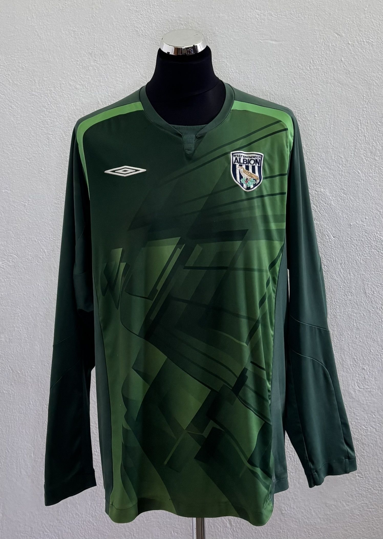 Umbro West Bromwich Albion 2009/2010 Umbro Goalkeeper Jersey Size US XXL / EU 58 / 5 - 1 Thumbnail