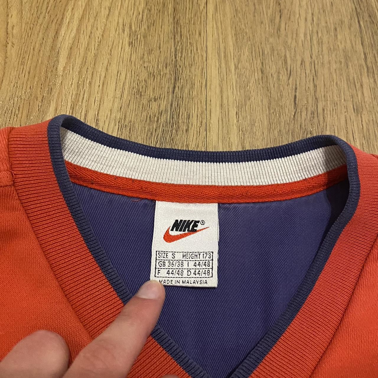 Nike vintage 90s Boxy Nike red and navy sweatshirt Size US S / EU 44-46 / 1 - 4 Thumbnail