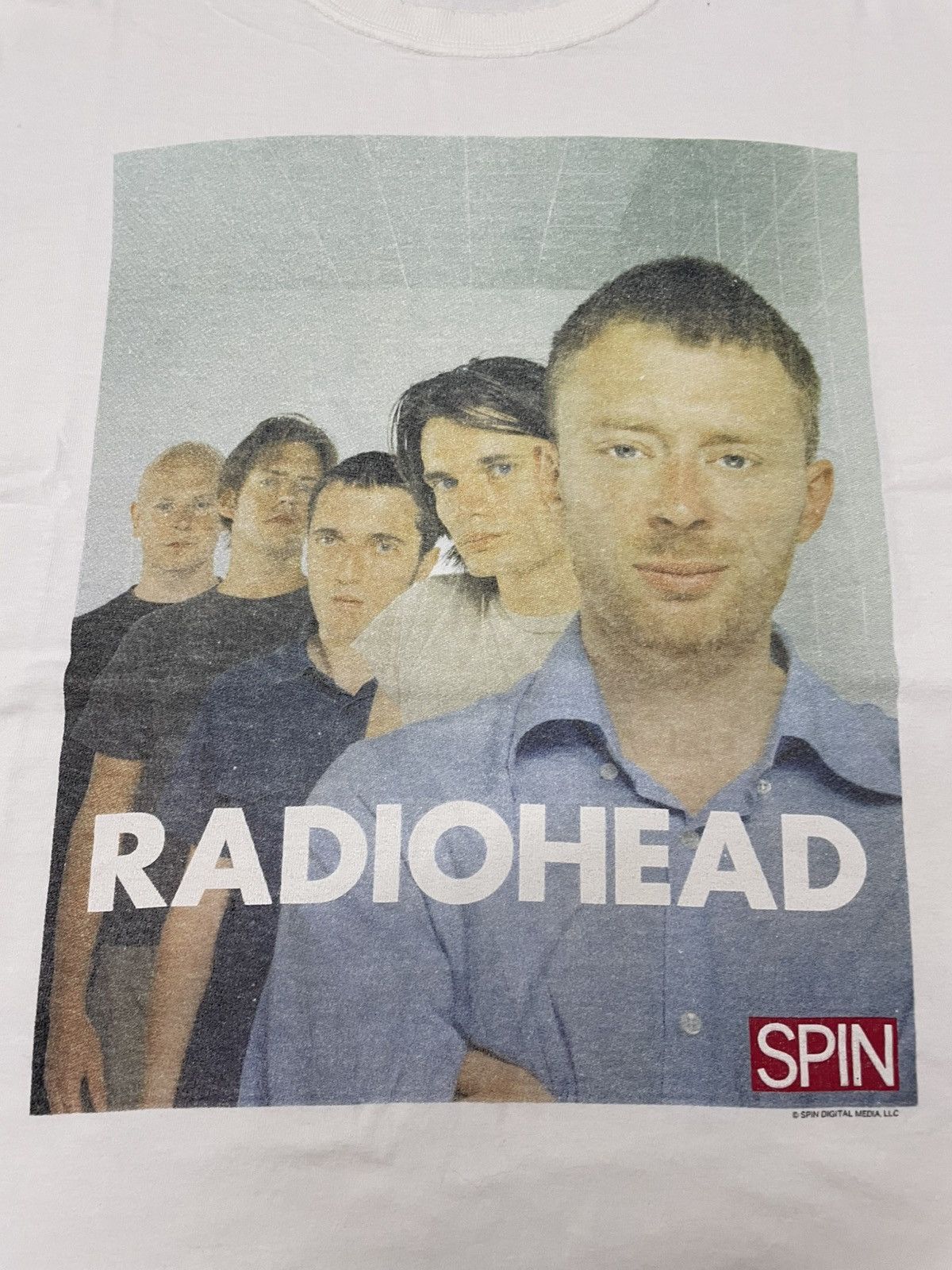 Band Tees Vintage RADIOHEAD Spin Record Tshirt Size US XL / EU 56 / 4 - 5 Thumbnail