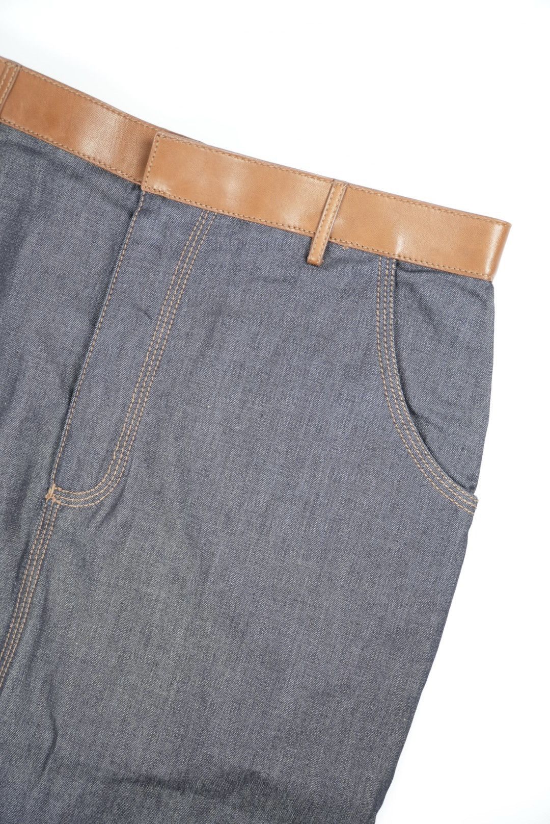 Gucci Gucci Denim Lamb Leather Tight Knee-Length Skirt Size 27" / US 4 / IT 40 - 4 Thumbnail