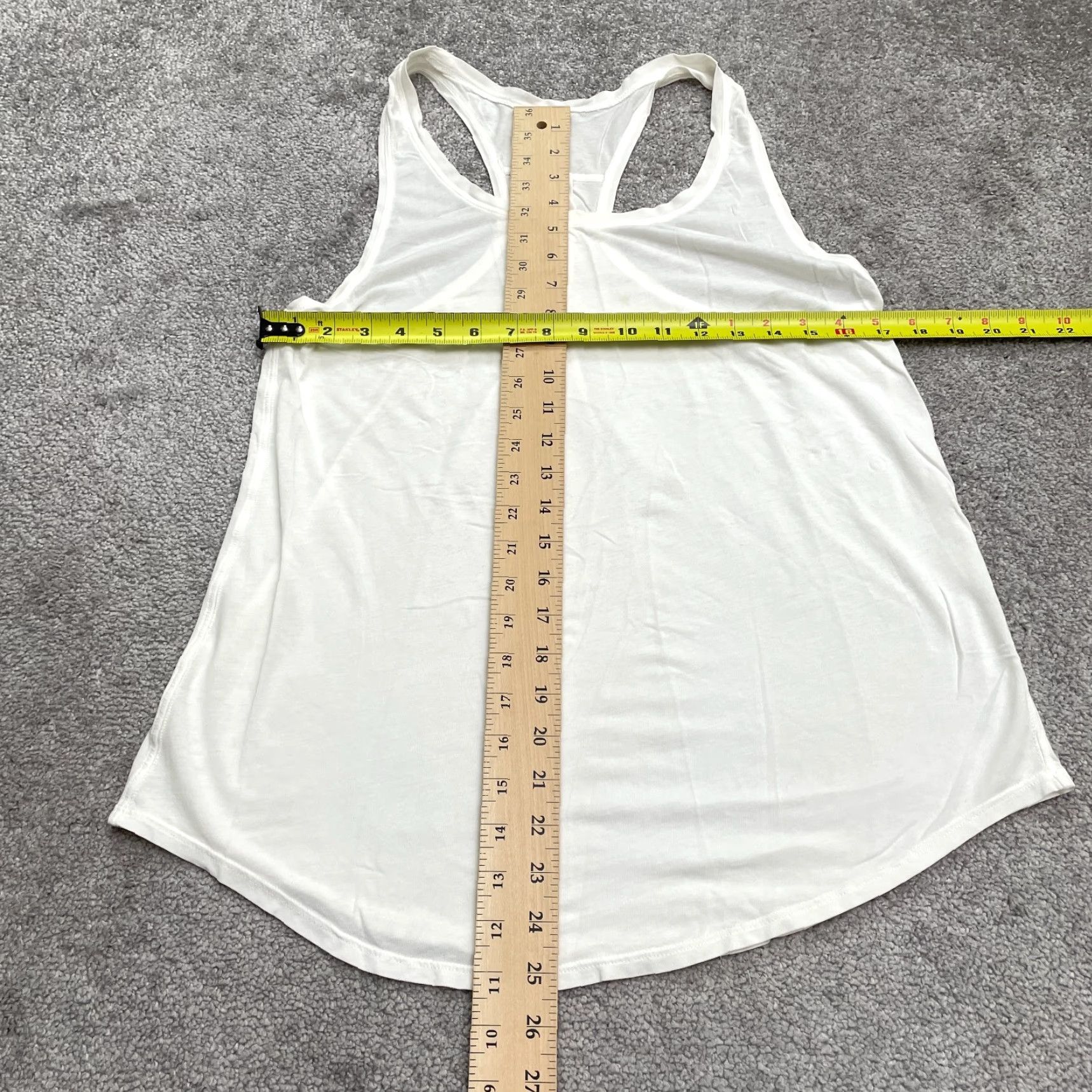 Lululemon Lululemon Racerback Tank Top Womens Size S White Athletic Activewear Size S / US 4 / IT 40 - 7 Thumbnail