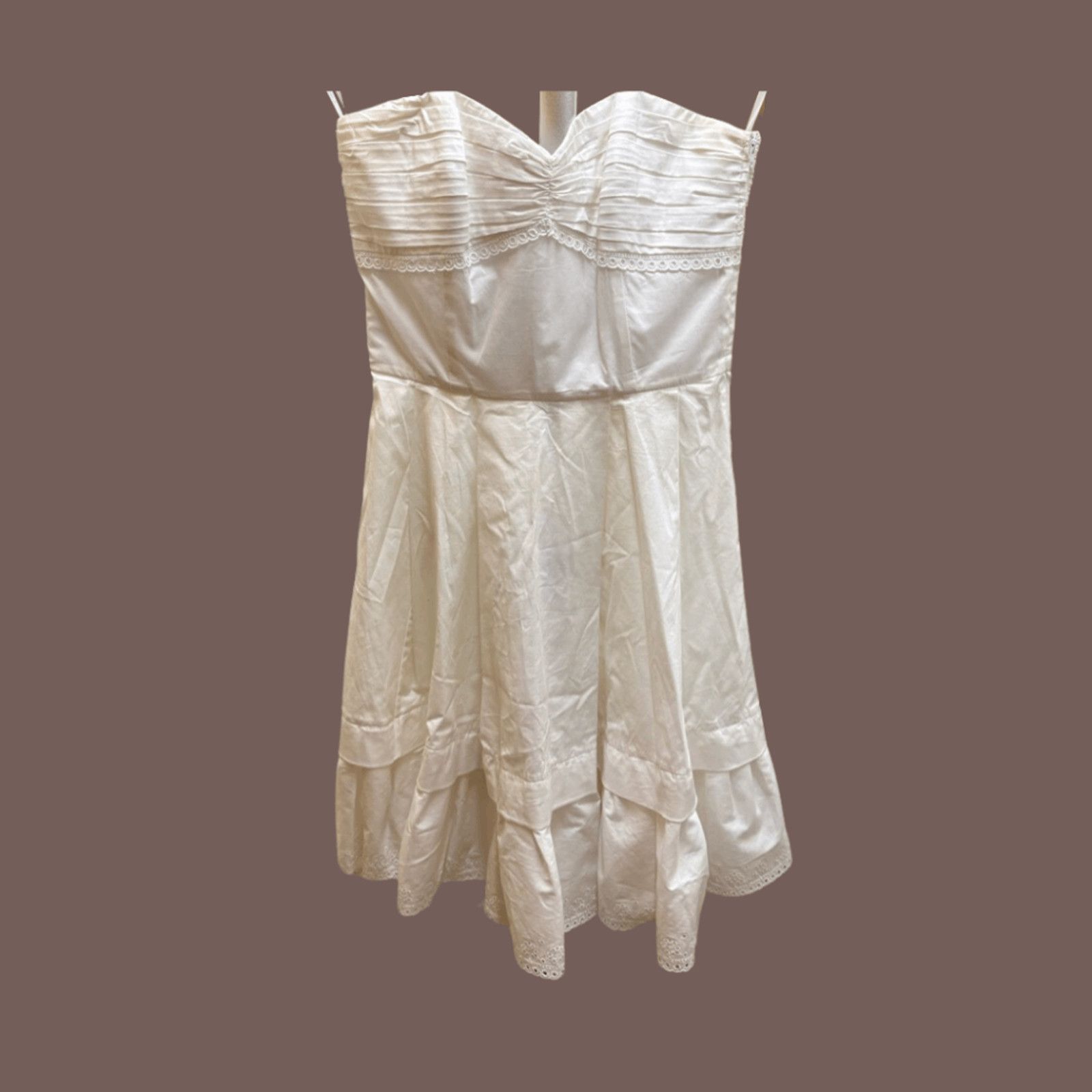 Betsey Johnson VTG Bustier Dress | Betsey Johnson White Eyelet Y2K Coquette Size XS / US 0-2 / IT 36-38 - 1 Thumbnail