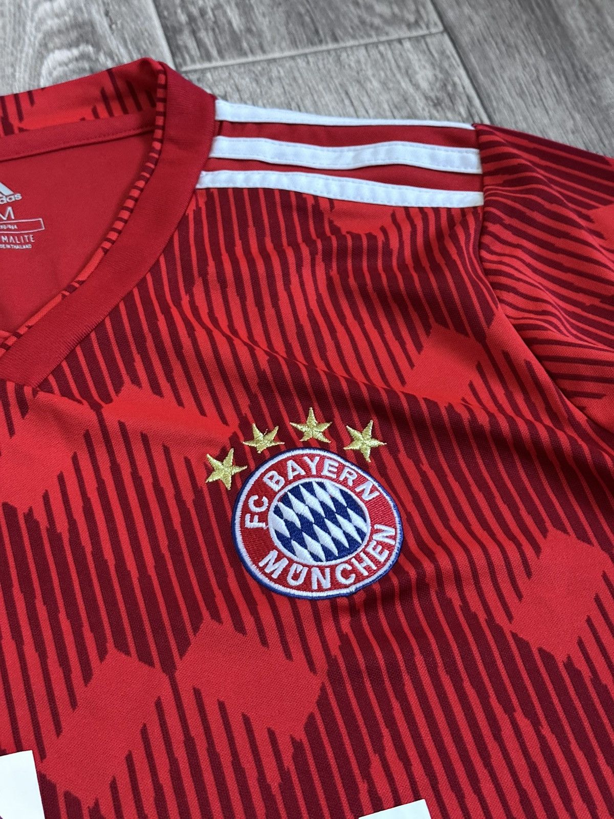 Adidas Adidas FC Bayern München Home Jersey 2018/19 James Rodríguez Size US M / EU 48-50 / 2 - 6 Thumbnail