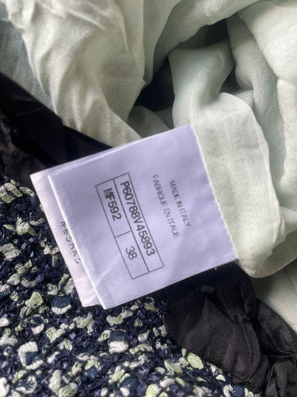 Chanel Authentic Chanel 2019 Mini Dress With Bow Size XS / US 0-2 / IT 36-38 - 6 Thumbnail