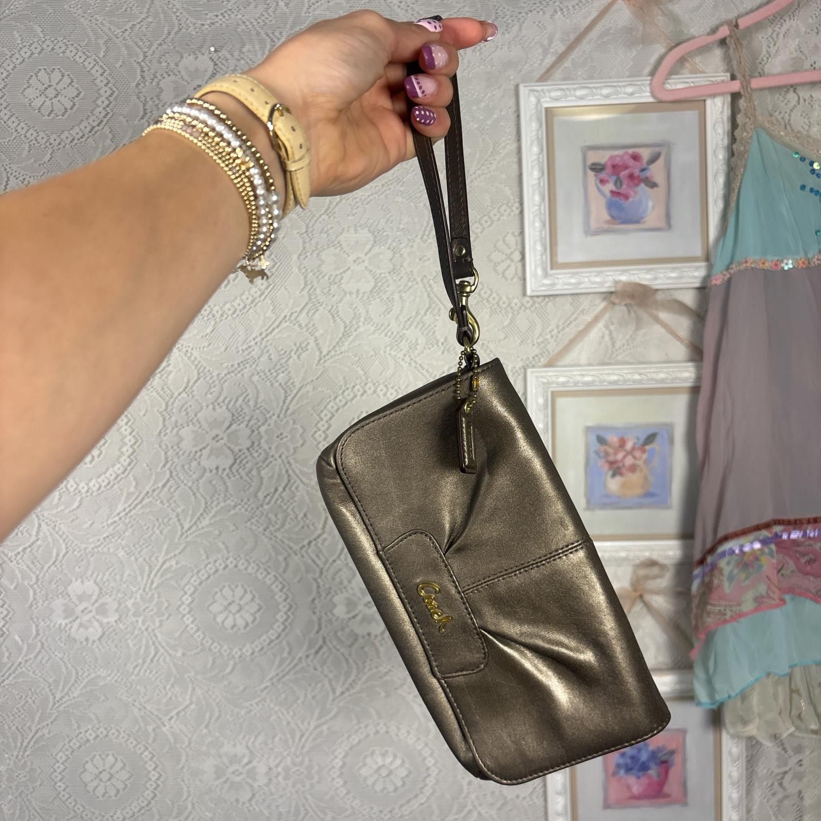 Coach vintage coach metallic wristlet Size ONE SIZE - 1 Thumbnail