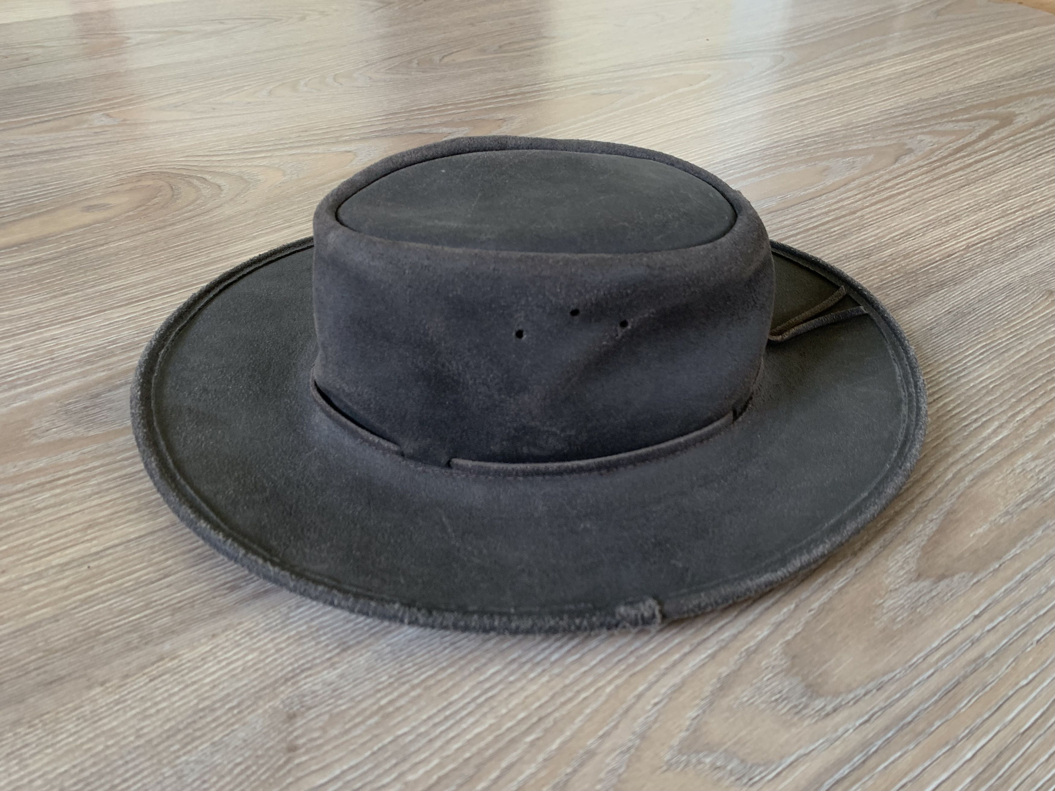 Designer Vintage Hand Made Leather Hat Size ONE SIZE - 3 Thumbnail