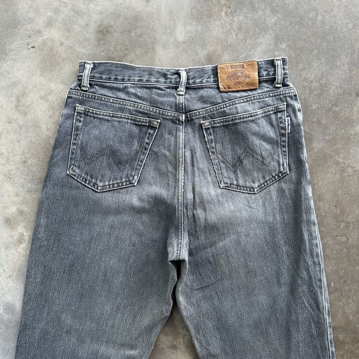 Japanese Brand Vintage Edwin Black Faded Distressed Denim Jean Pant W31 Size US 31 - 11 Thumbnail